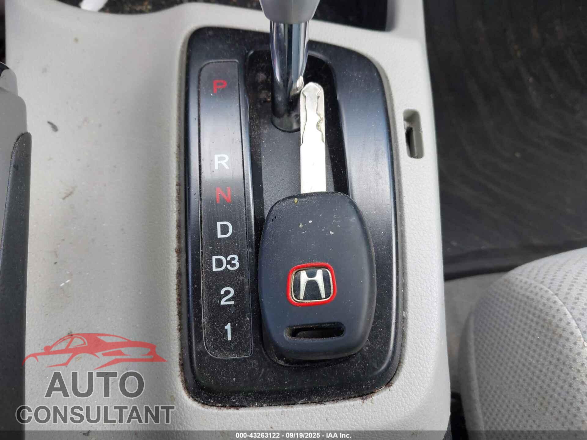 HONDA CIVIC 2012 - 2HGFB2F84CH547237