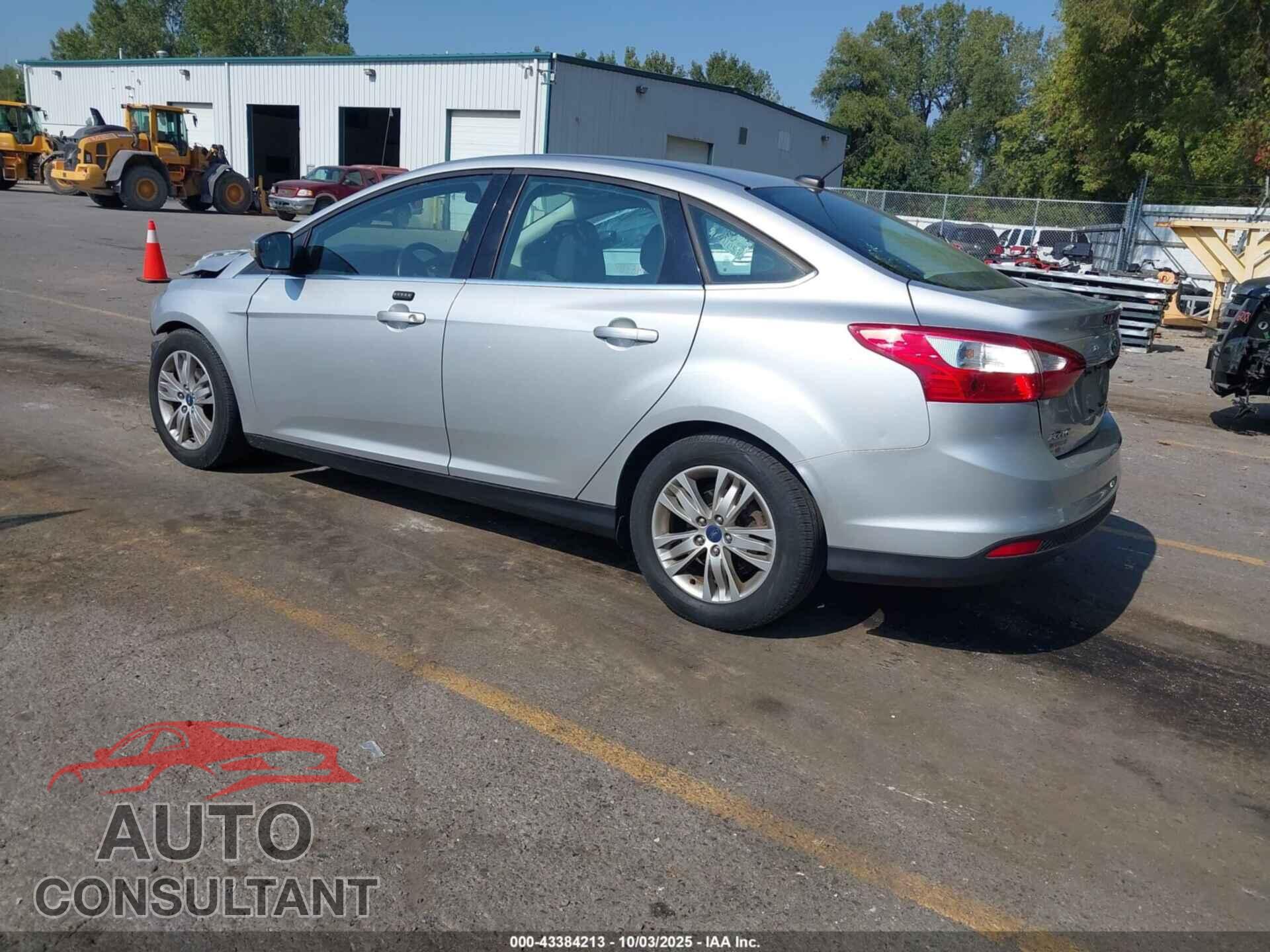 FORD FOCUS 2012 - 1FAHP3H27CL448976