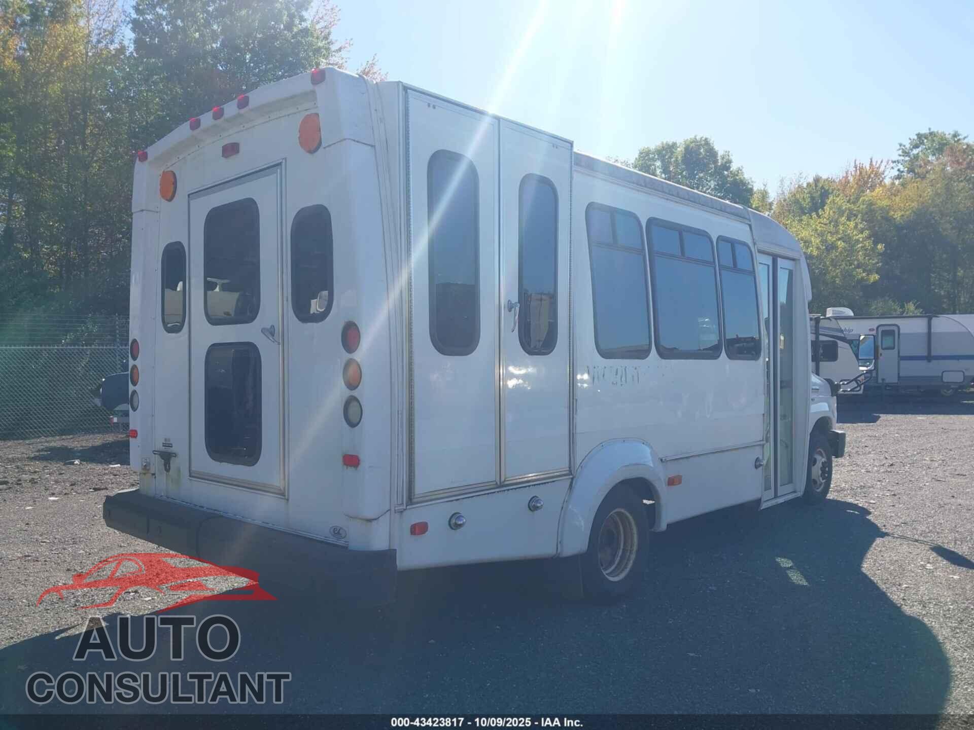 FORD E-350 CUTAWAY 2014 - 1FDEE3FL5EDA68817