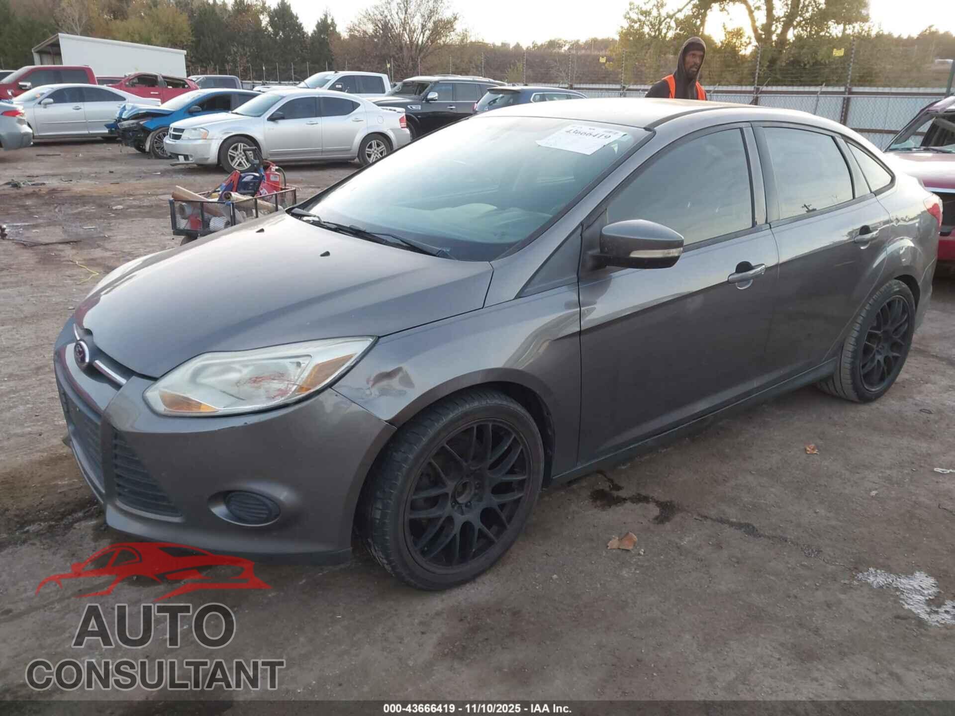FORD FOCUS 2014 - 1FADP3F27EL162369