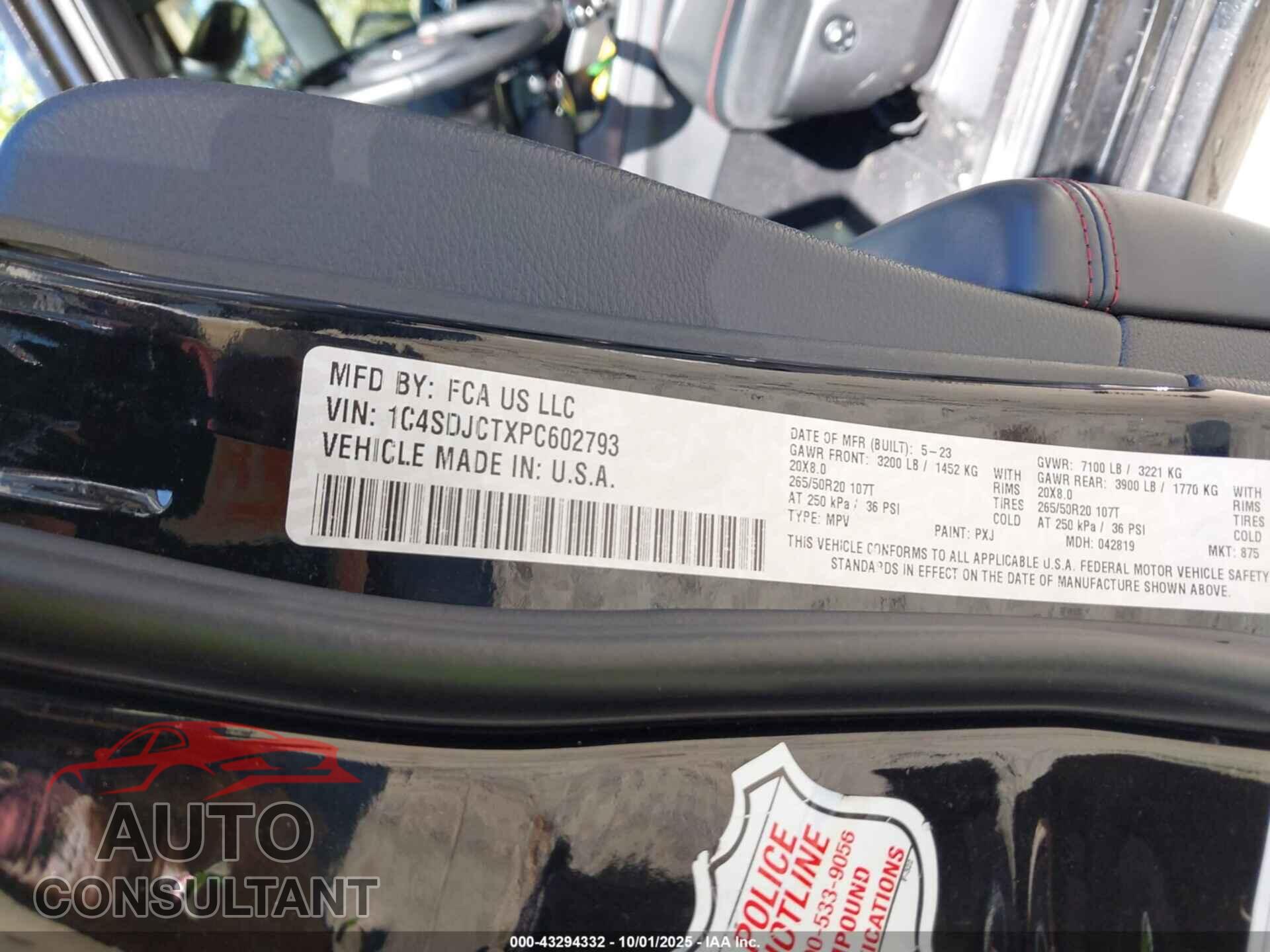 DODGE DURANGO 2023 - 1C4SDJCTXPC602793