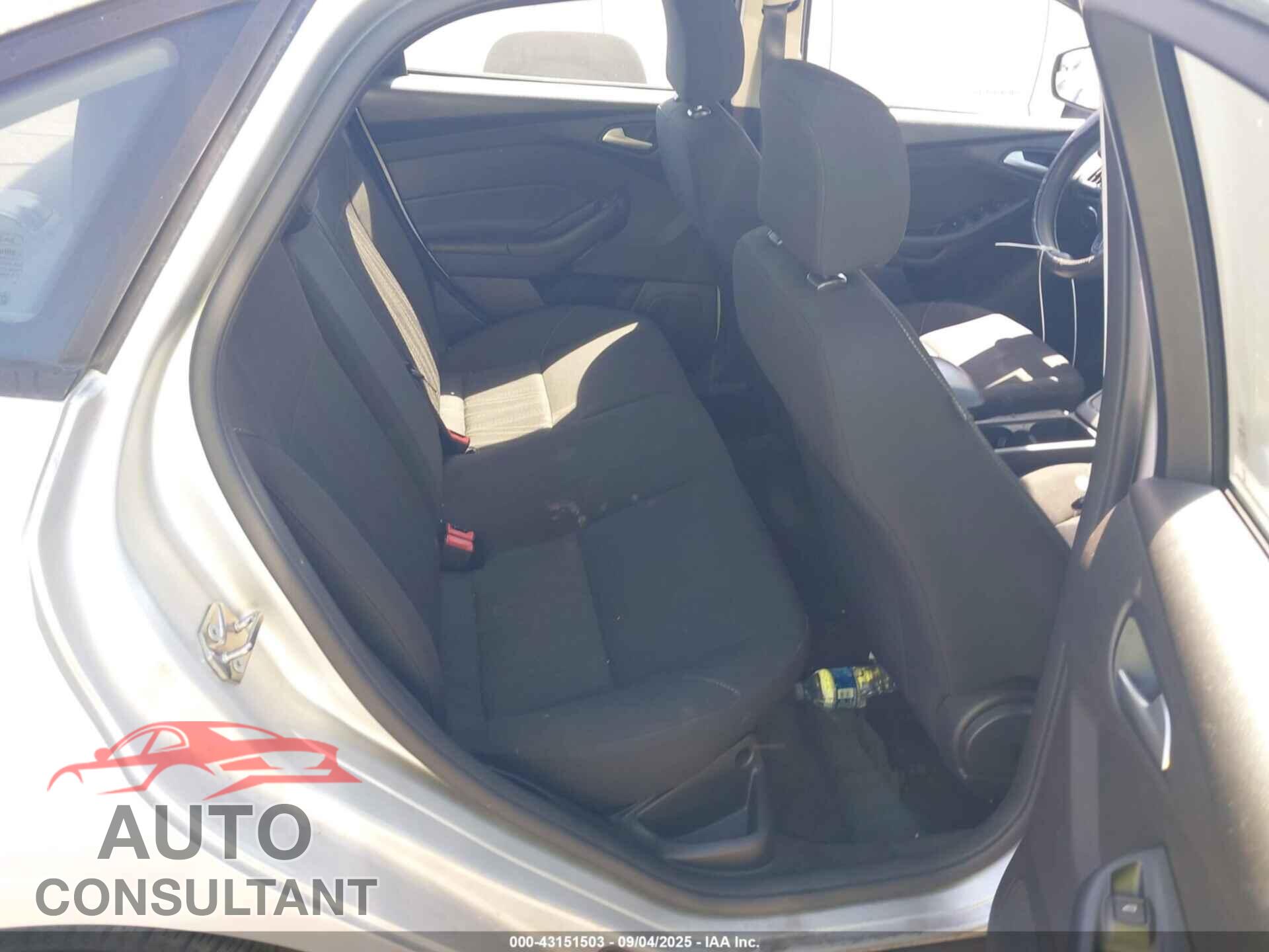 FORD FOCUS 2017 - 1FADP3FEXHL285095