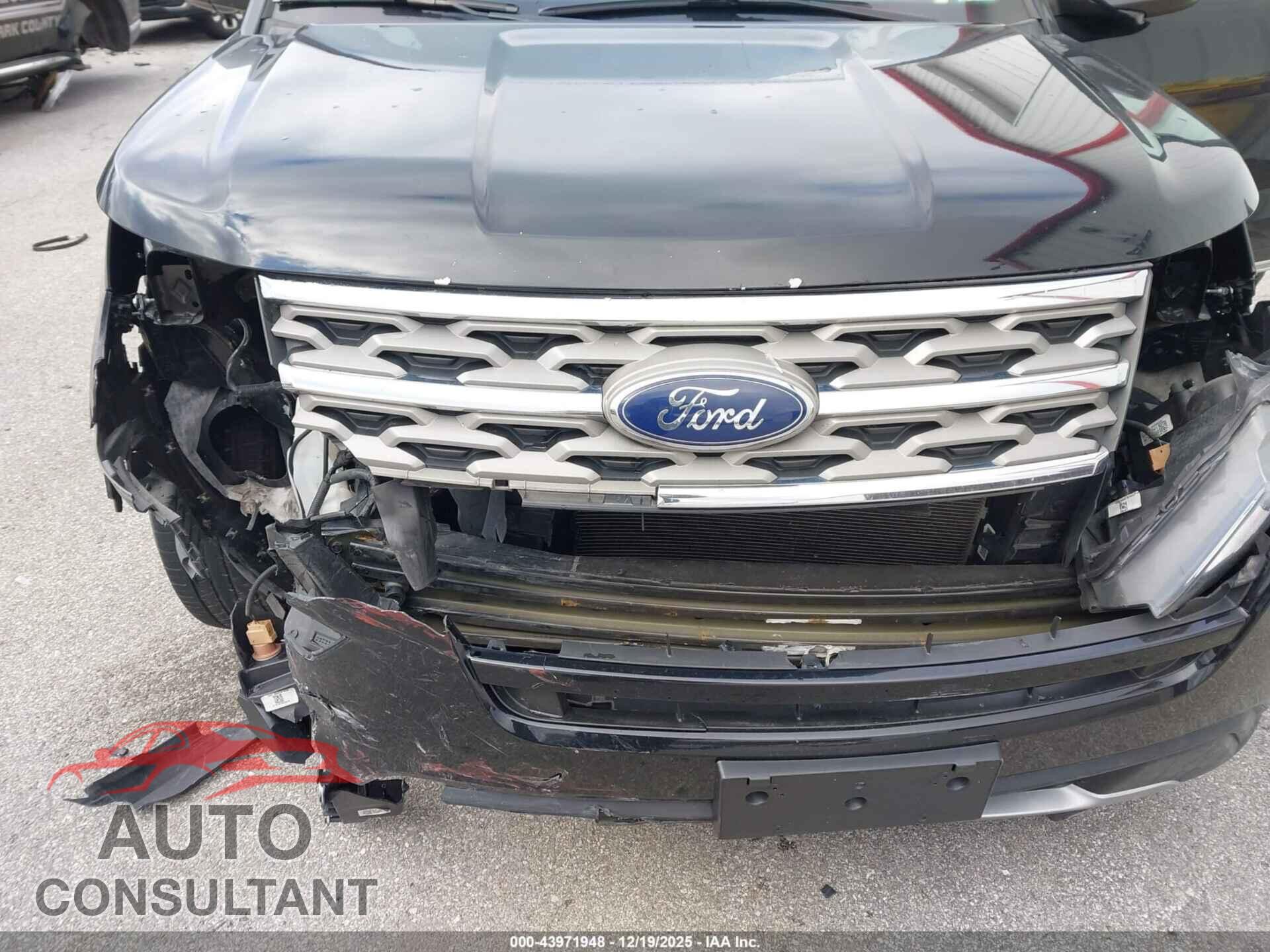 FORD EXPLORER 2018 - 1FM5K7D85JGB76748