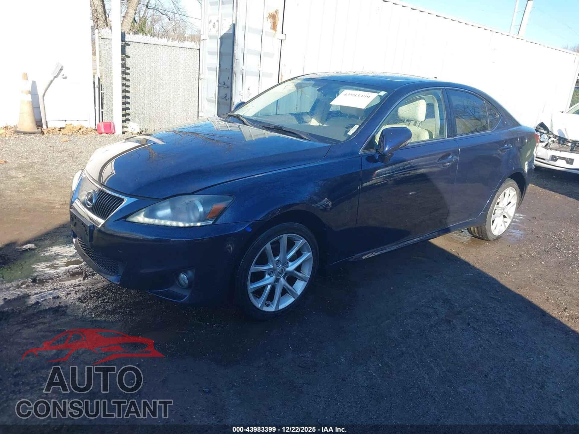 LEXUS IS 250 2013 - JTHCF5C26D5063651