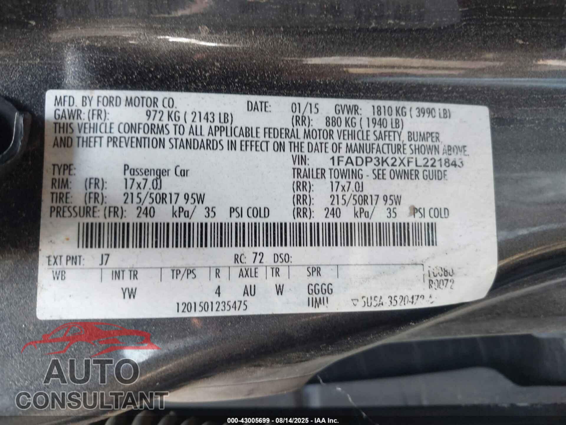 FORD FOCUS 2015 - 1FADP3K2XFL221843
