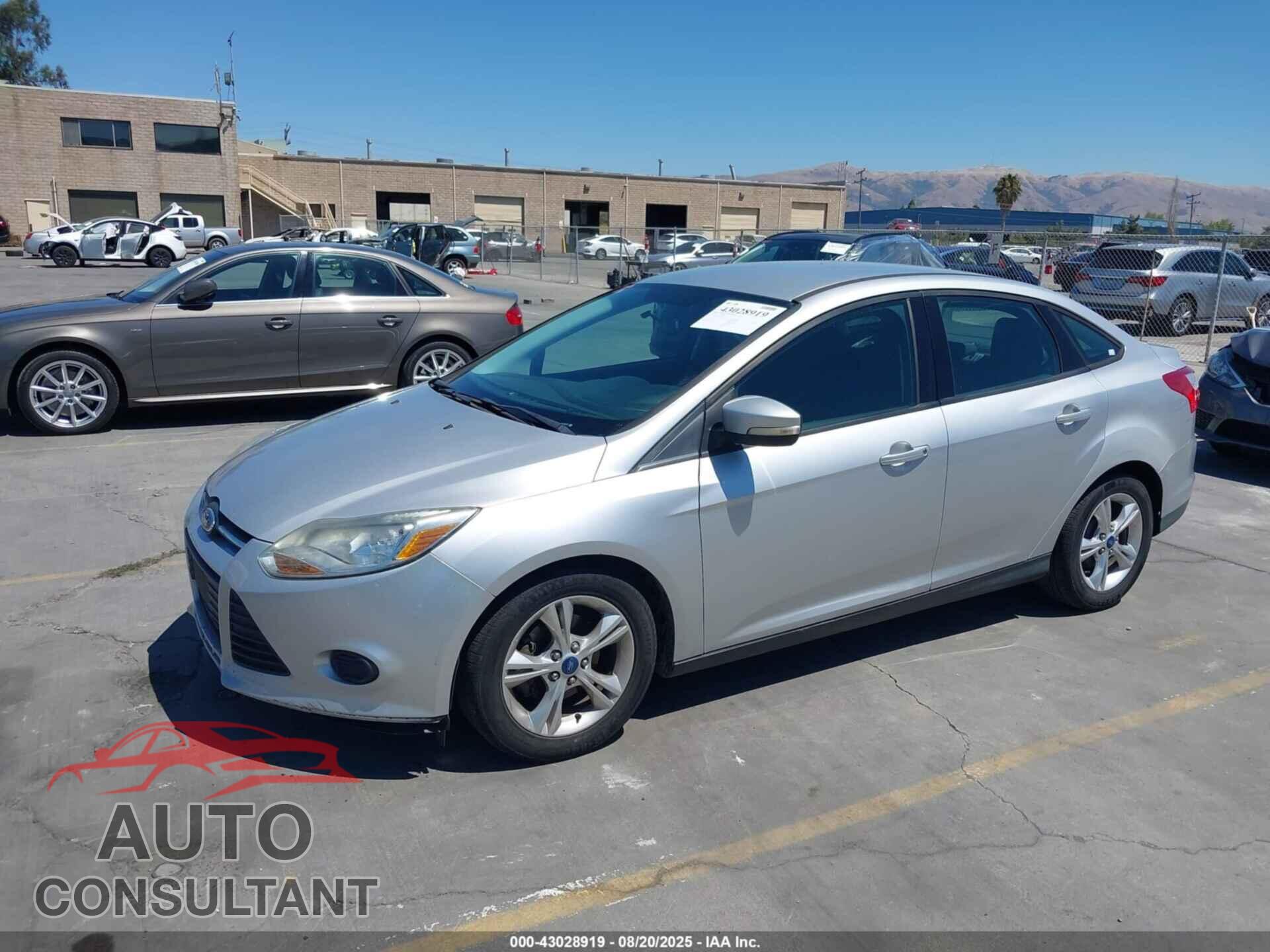 FORD FOCUS 2013 - 1FADP3F2XDL308200