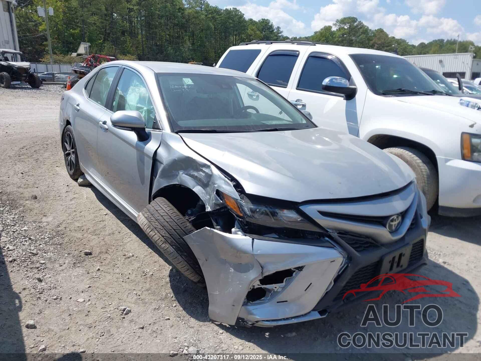 TOYOTA CAMRY 2024 - 4T1G11AK5RU901920