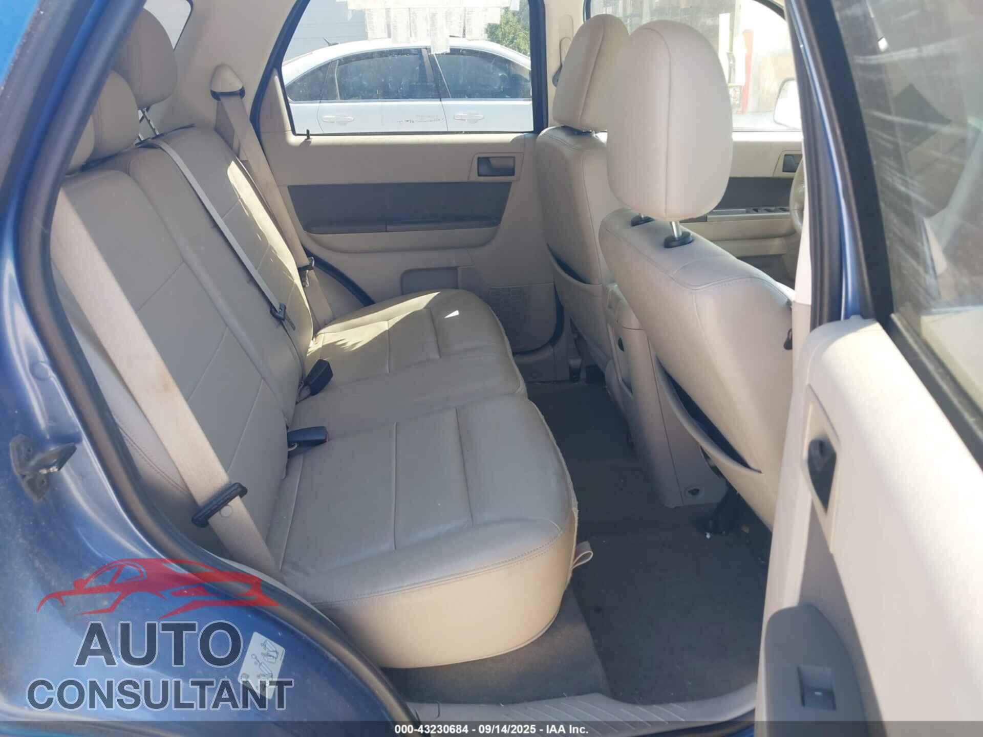 FORD ESCAPE 2010 - 1FMCU9DG8AKC81706