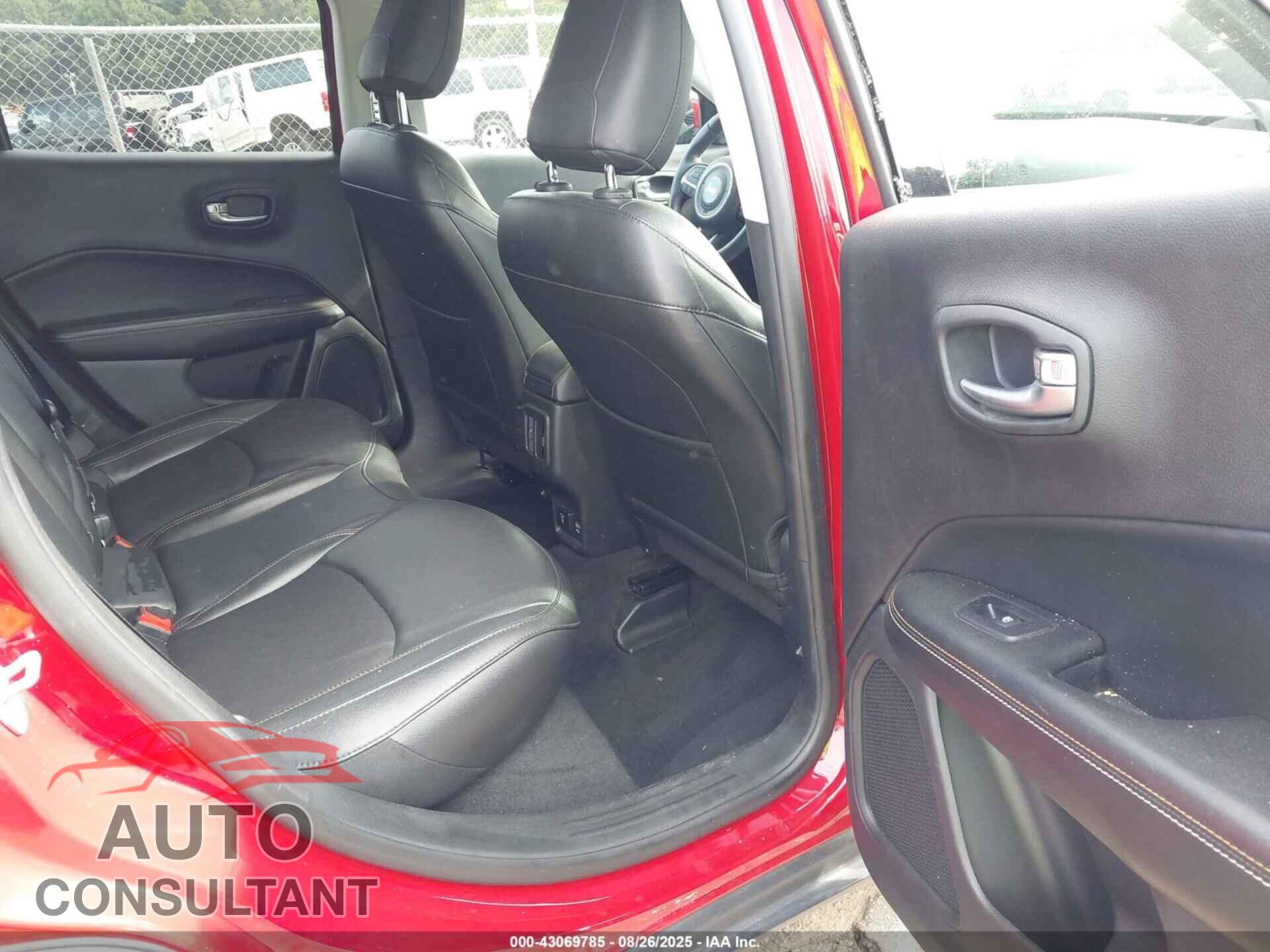 JEEP COMPASS 2019 - 3C4NJCBB2KT652076
