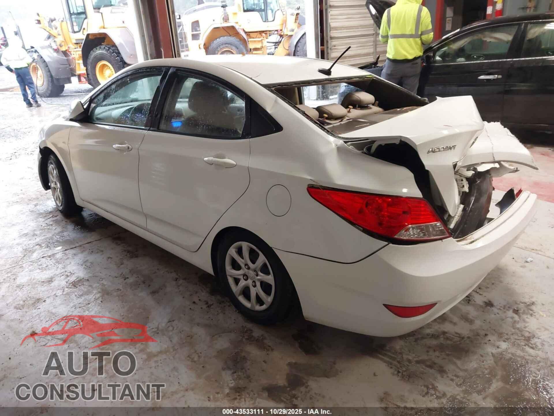 HYUNDAI ACCENT 2013 - KMHCT4AE2DU529563