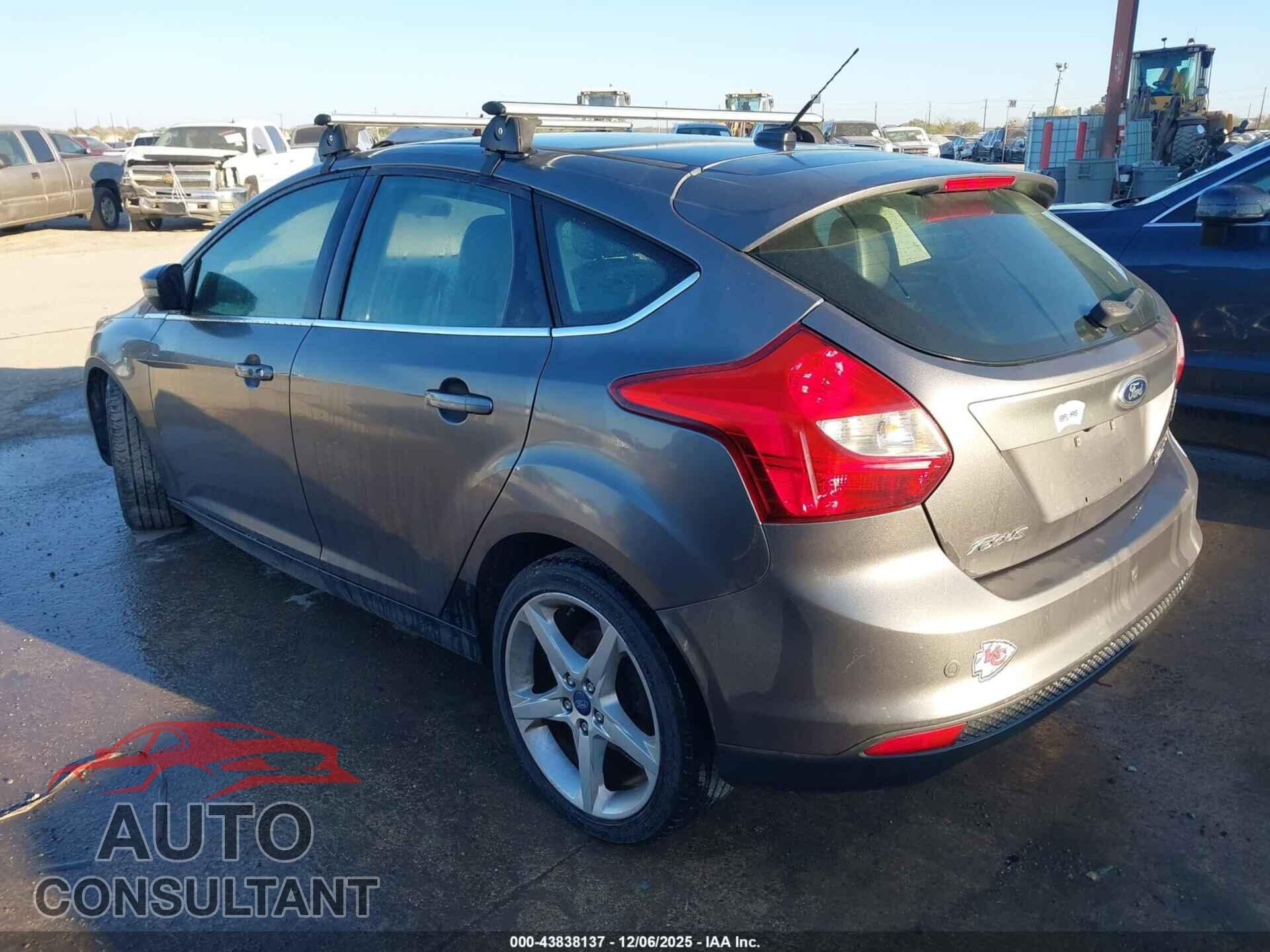FORD FOCUS 2013 - 1FADP3N21DL177448
