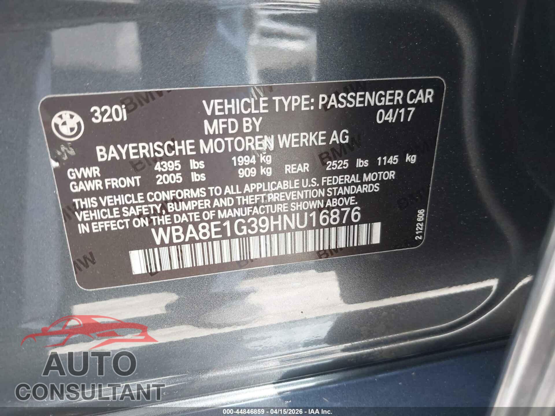 BMW 320I 2017 - WBA8E1G39HNU16876