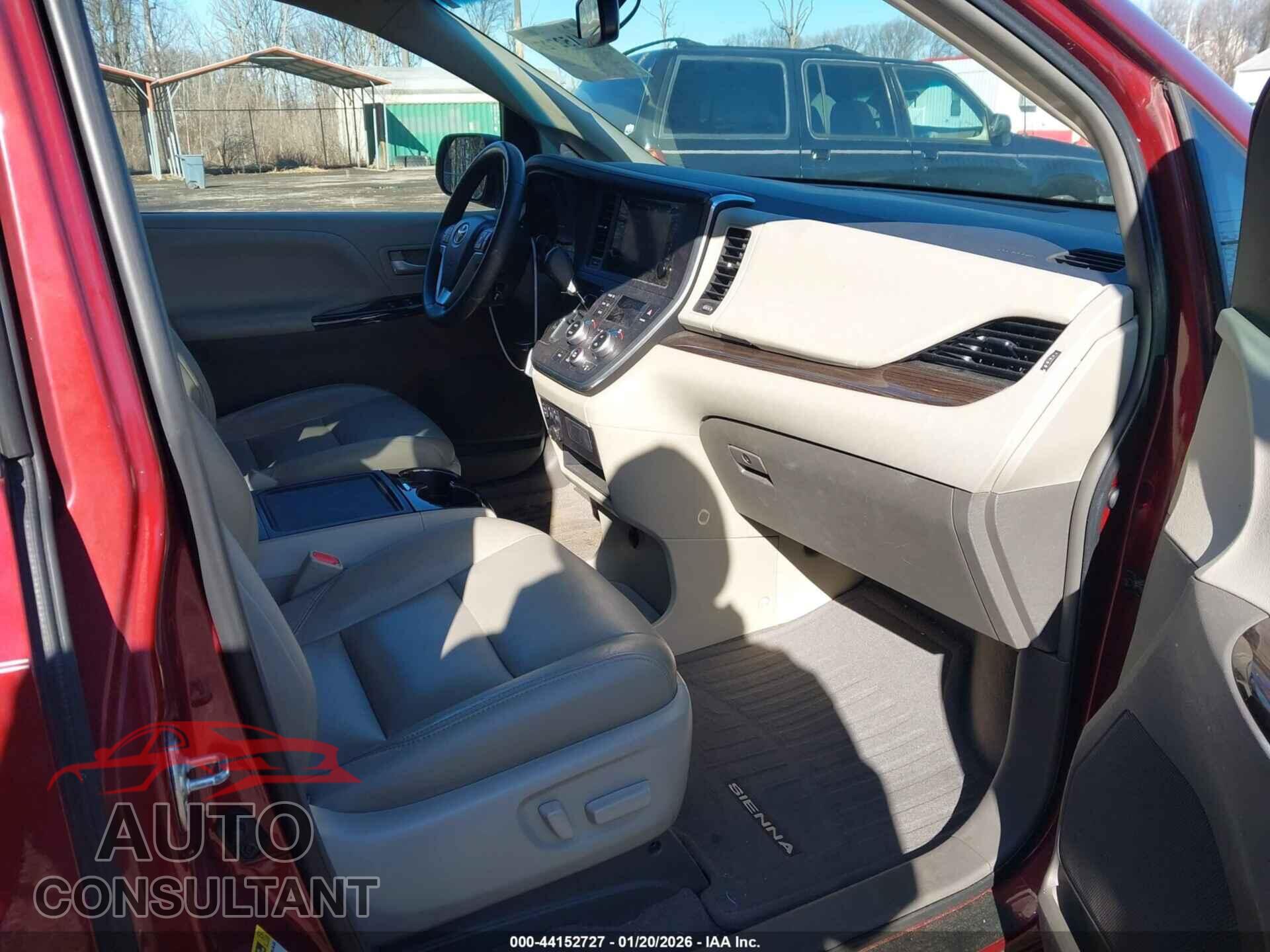 TOYOTA SIENNA 2015 - 5TDYK3DC4FS543473
