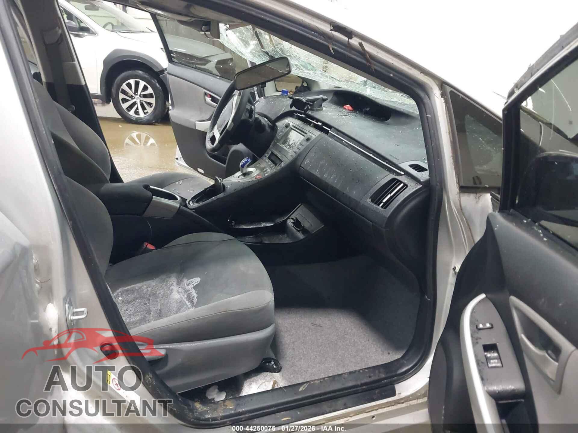 TOYOTA PRIUS 2014 - JTDKN3DU9E1740575