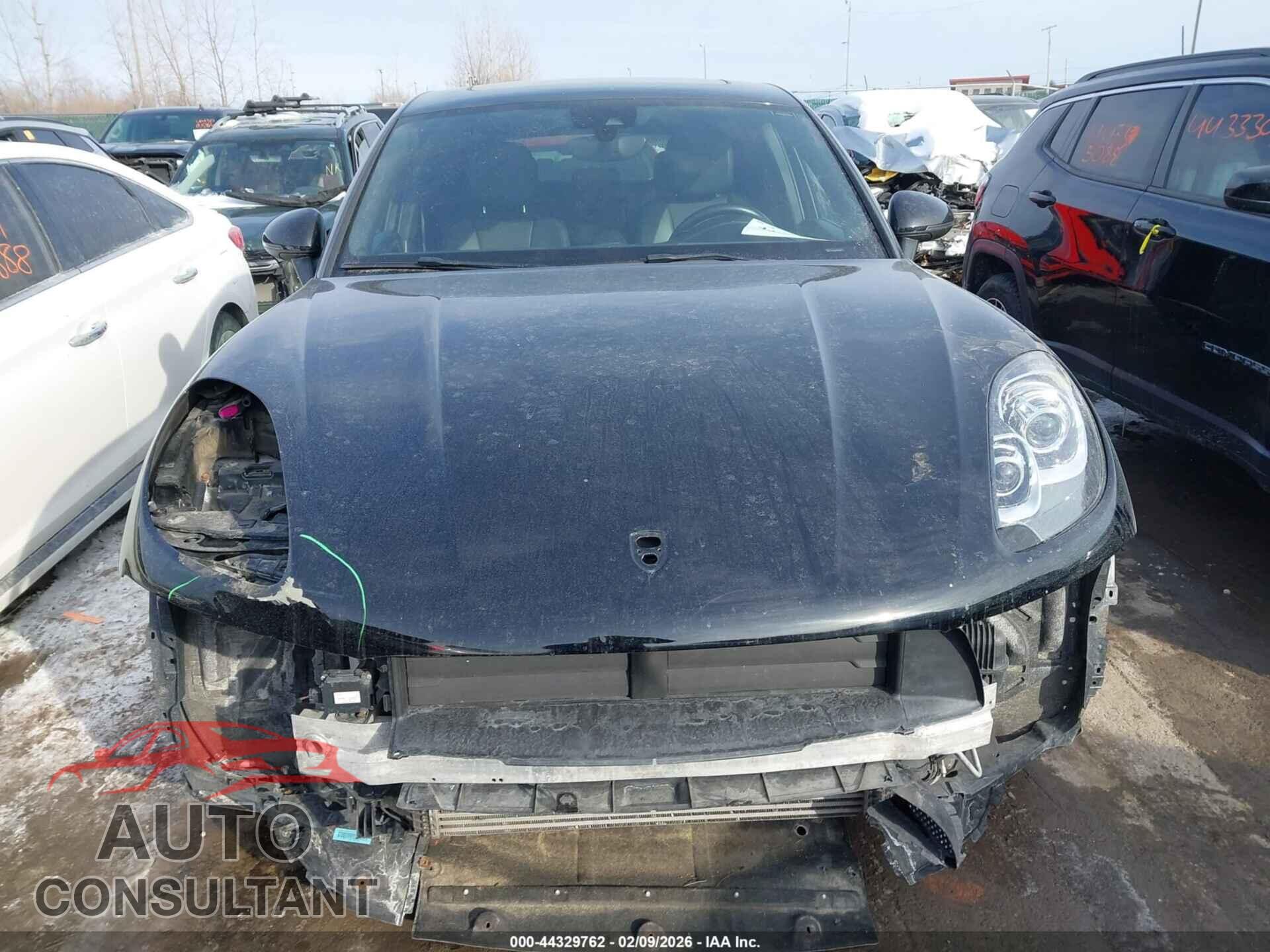 PORSCHE MACAN 2017 - WP1AA2A57HLB02380