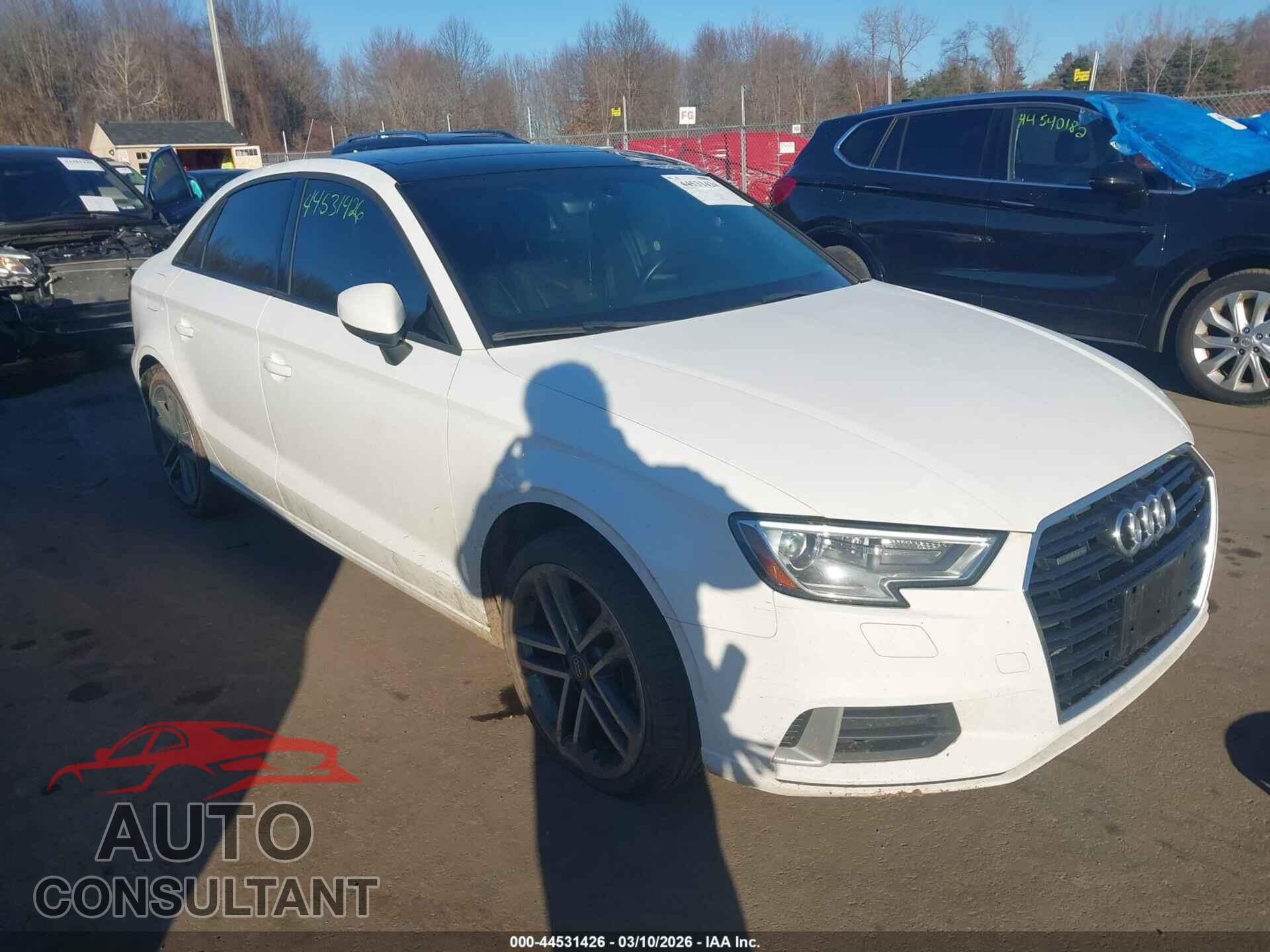 AUDI A3 2017 - WAUB8GFF7H1044327