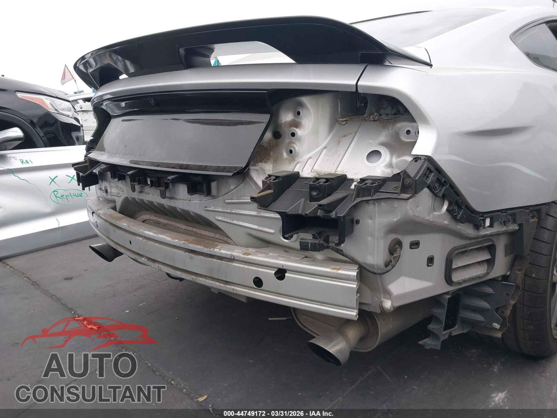 FORD MUSTANG 2016 - 1FA6P8AM1G5221017