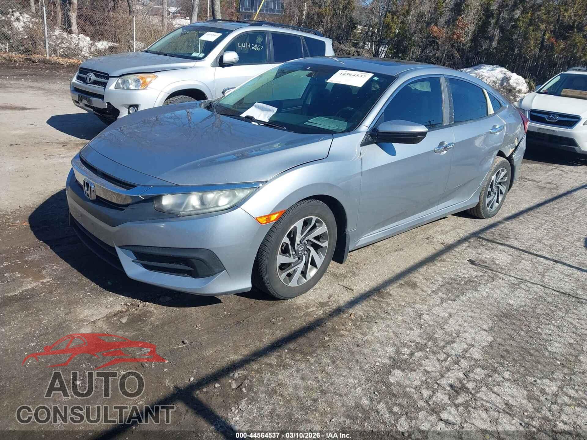 HONDA CIVIC 2017 - 19XFC2F76HE052477