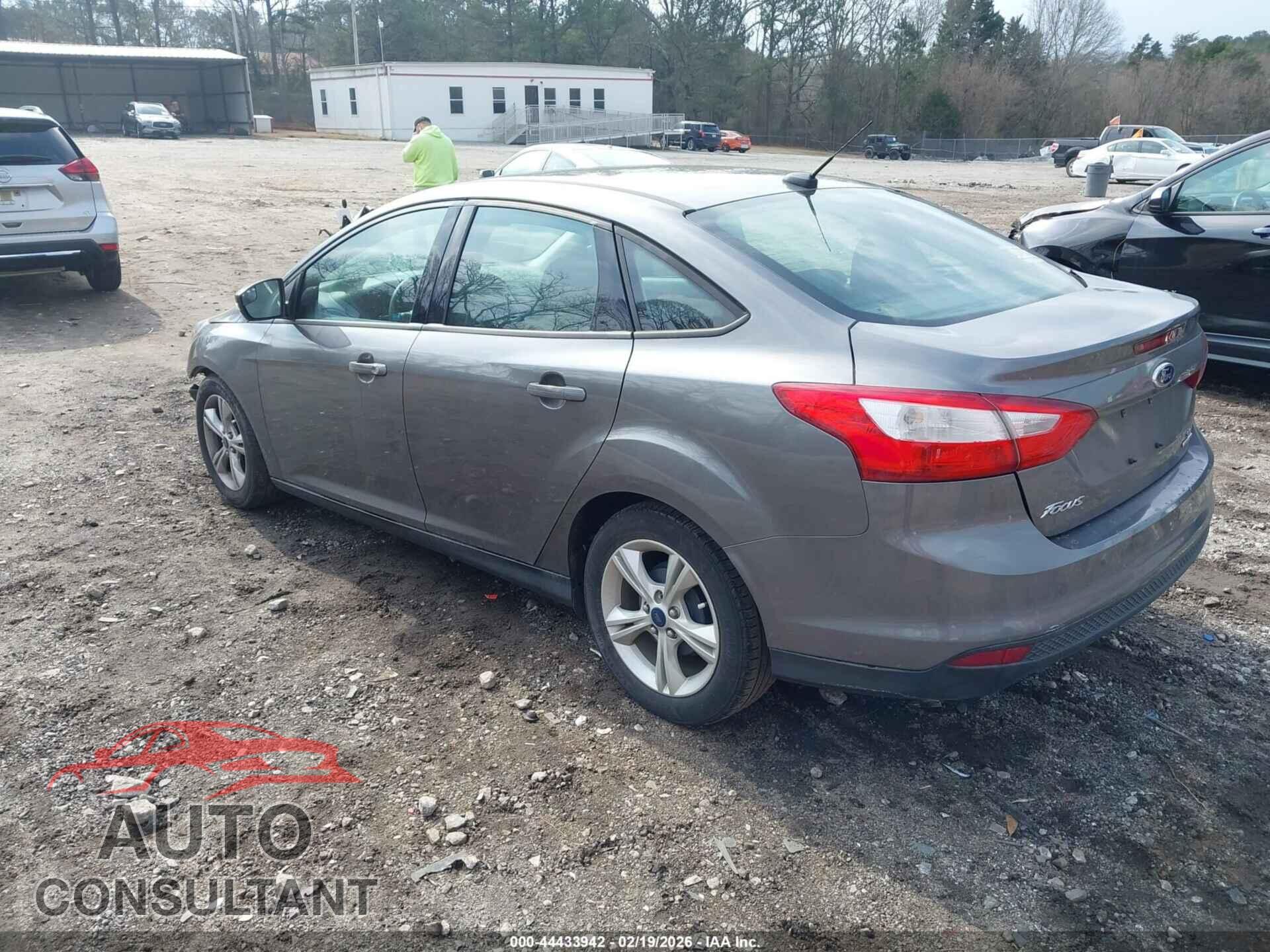 FORD FOCUS 2014 - 1FADP3F22EL435556