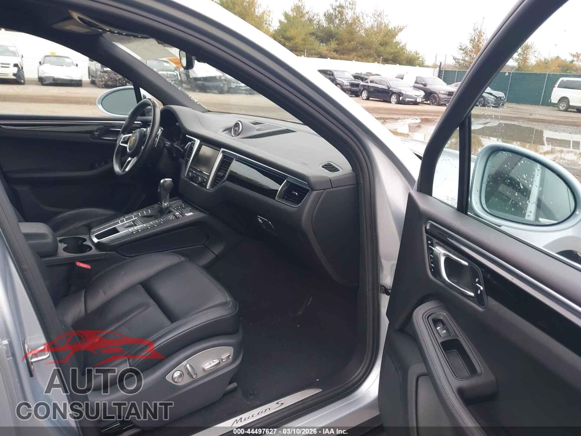 PORSCHE MACAN 2016 - WP1AB2A50GLB53697
