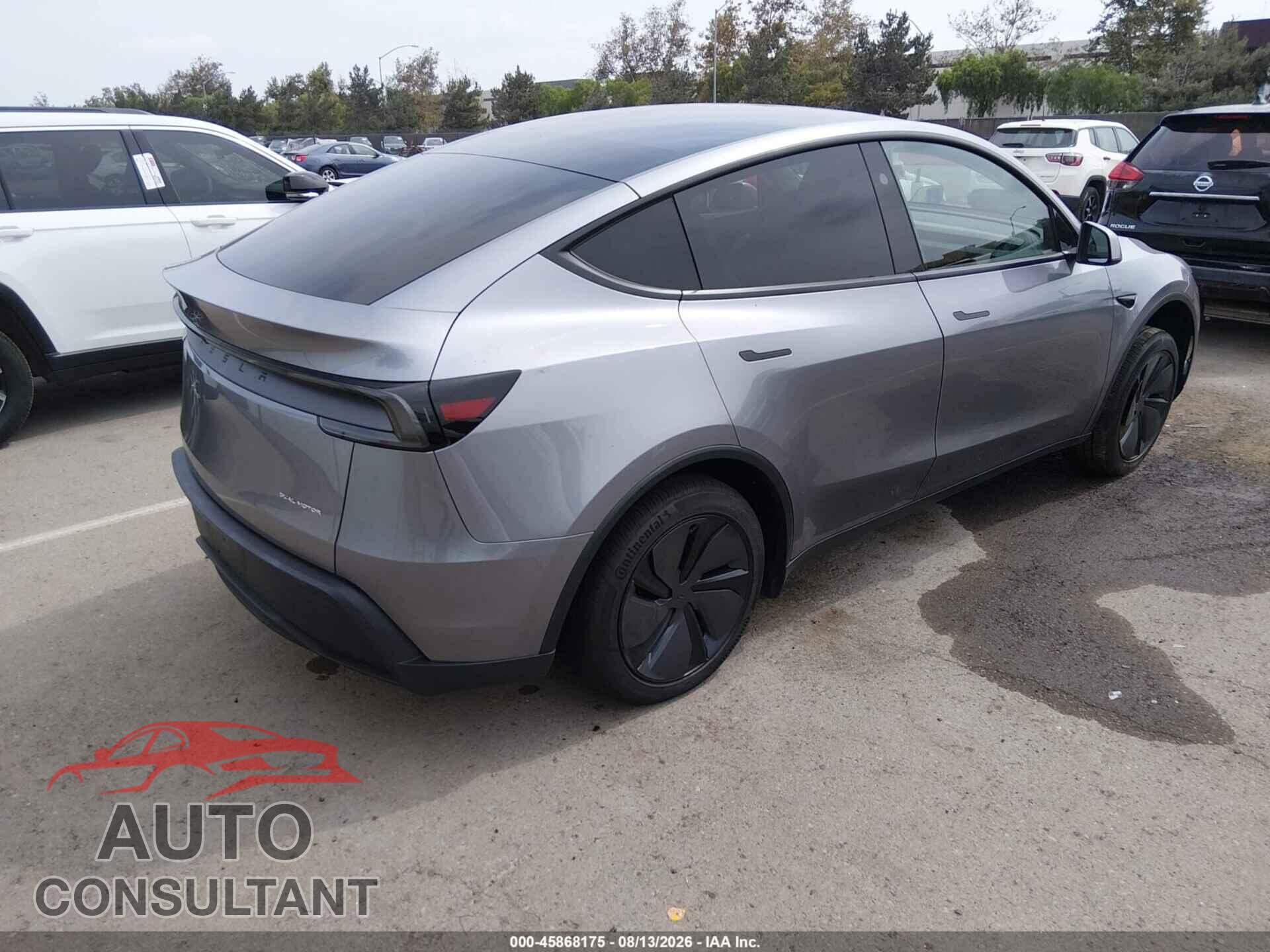 TESLA MODEL Y 2026 - 7SAYGDEE0TF450220