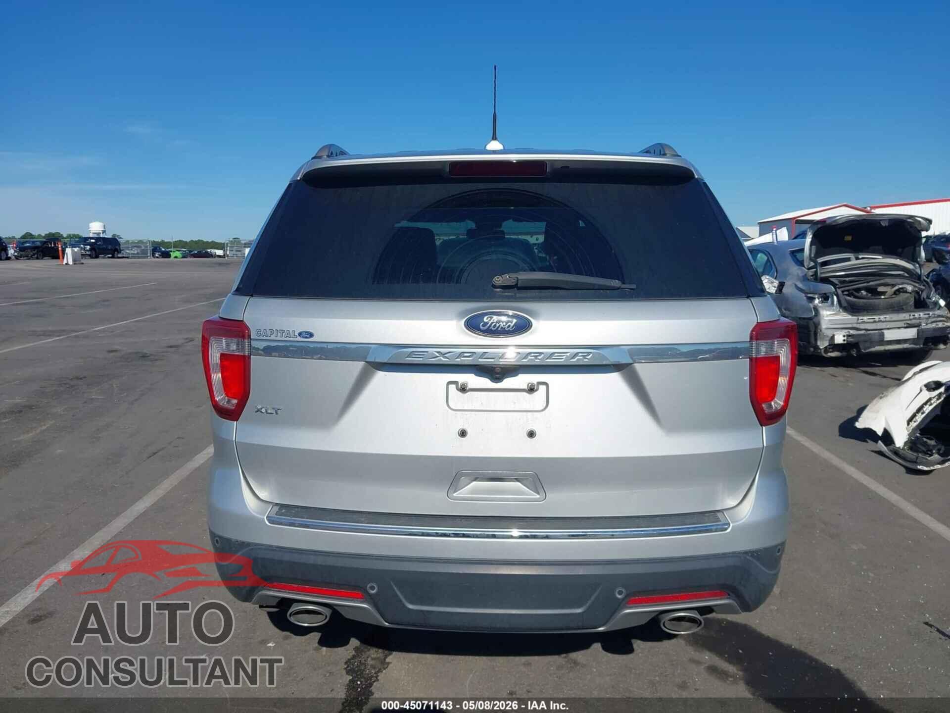 FORD EXPLORER 2018 - 1FM5K7D86JGB51261