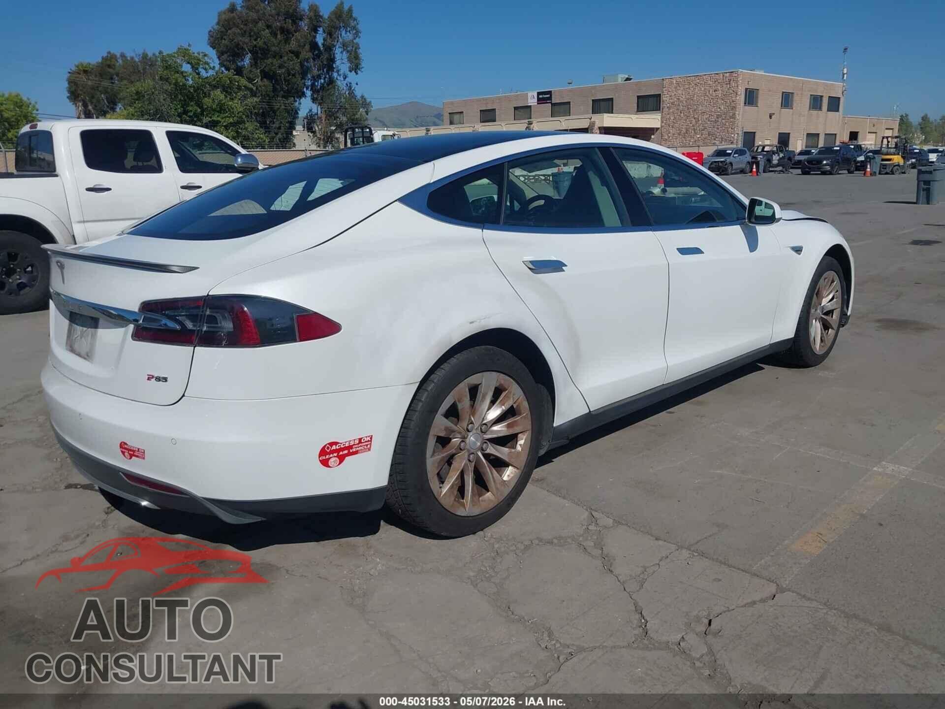 TESLA MODEL S 2013 - 5YJSA1DP6DFP22342