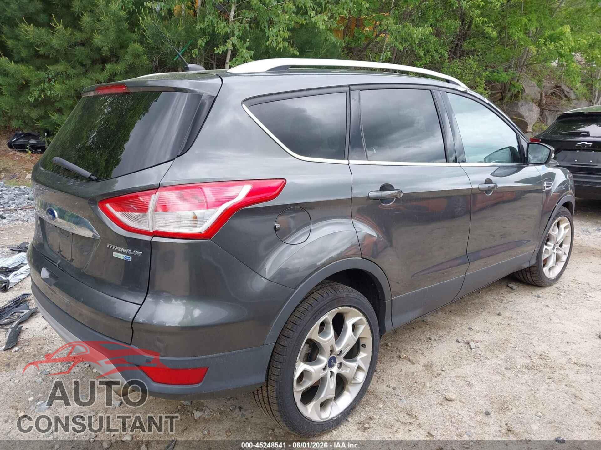 FORD ESCAPE 2016 - 1FMCU9J97GUB49751