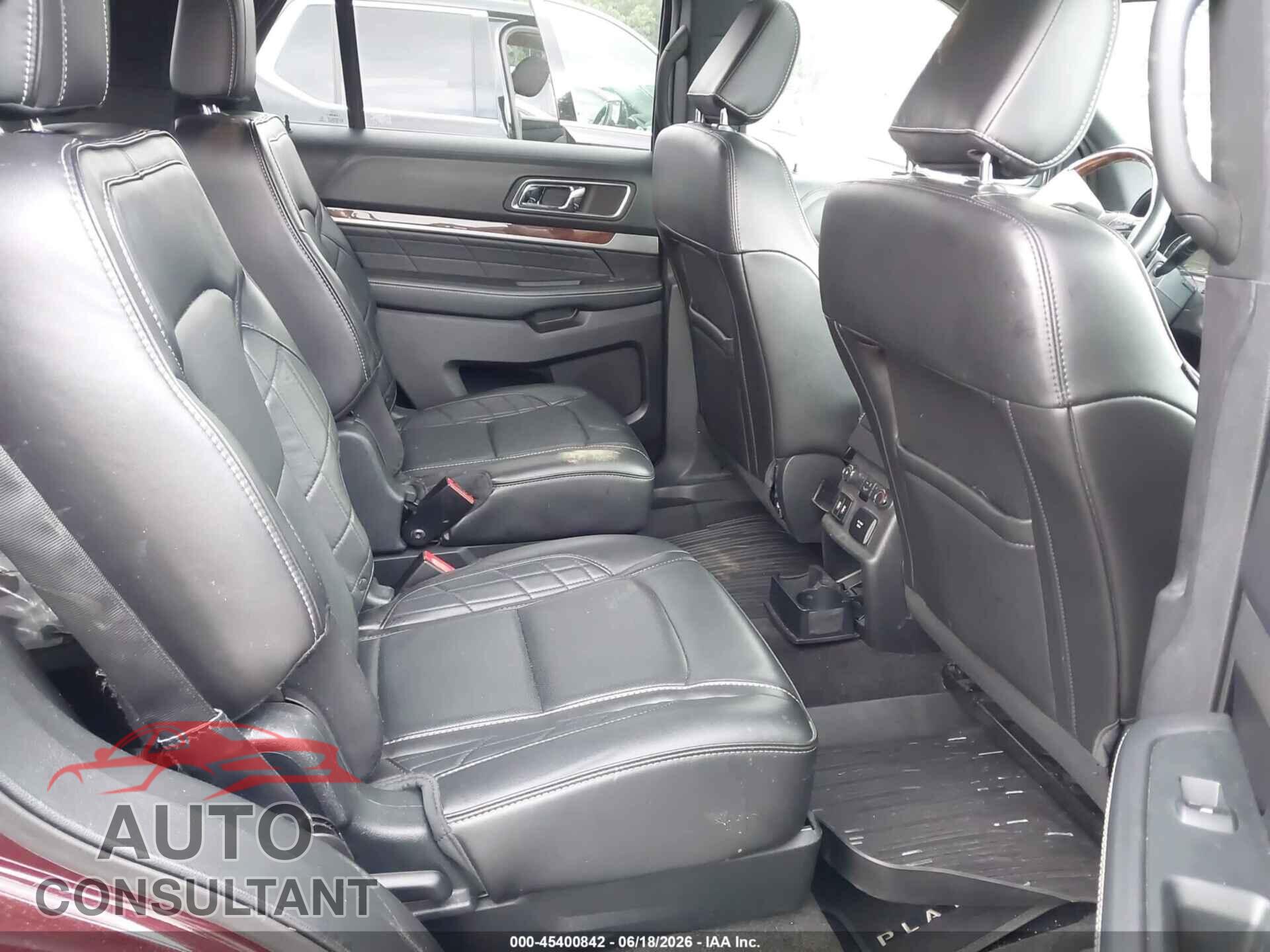 FORD EXPLORER 2018 - 1FM5K8HTXJGB76555
