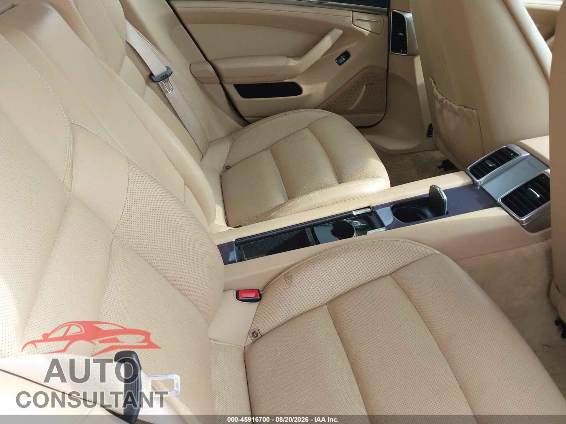 PORSCHE PANAMERA 2011 - WP0AA2A72BL013357