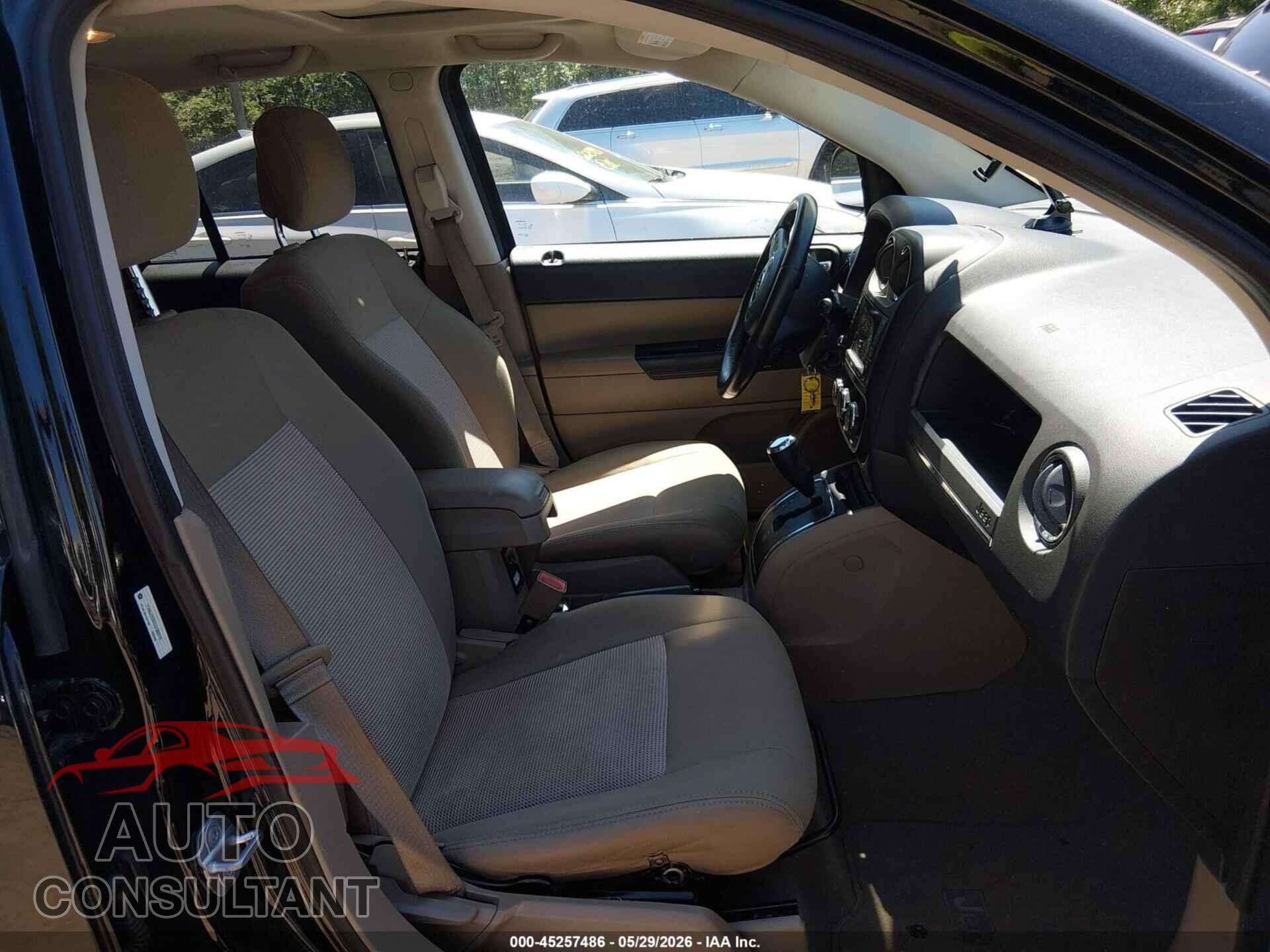 JEEP COMPASS 2012 - 1C4NJDEB2CD589070