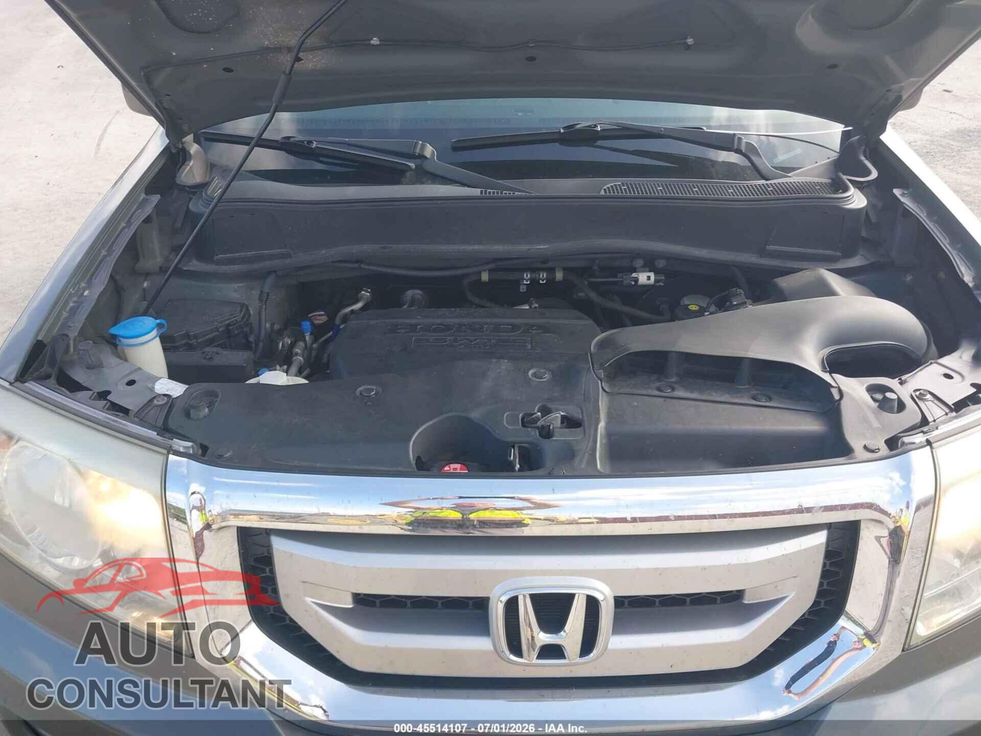 HONDA PILOT 2011 - 5FNYF4H5XBB042348