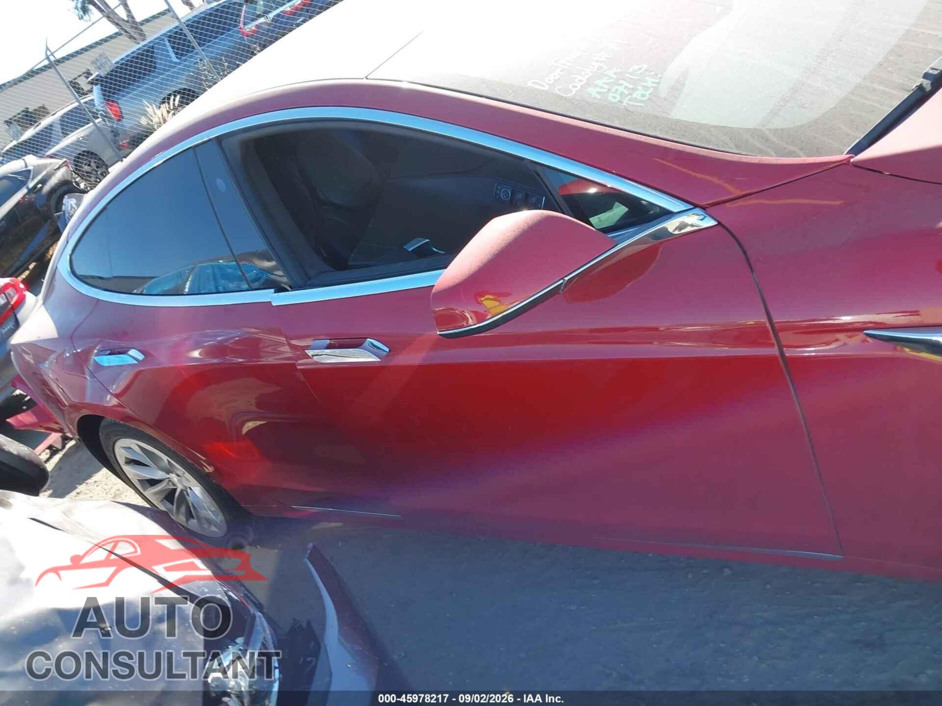 TESLA MODEL S 2018 - 5YJSA1E23JF296947