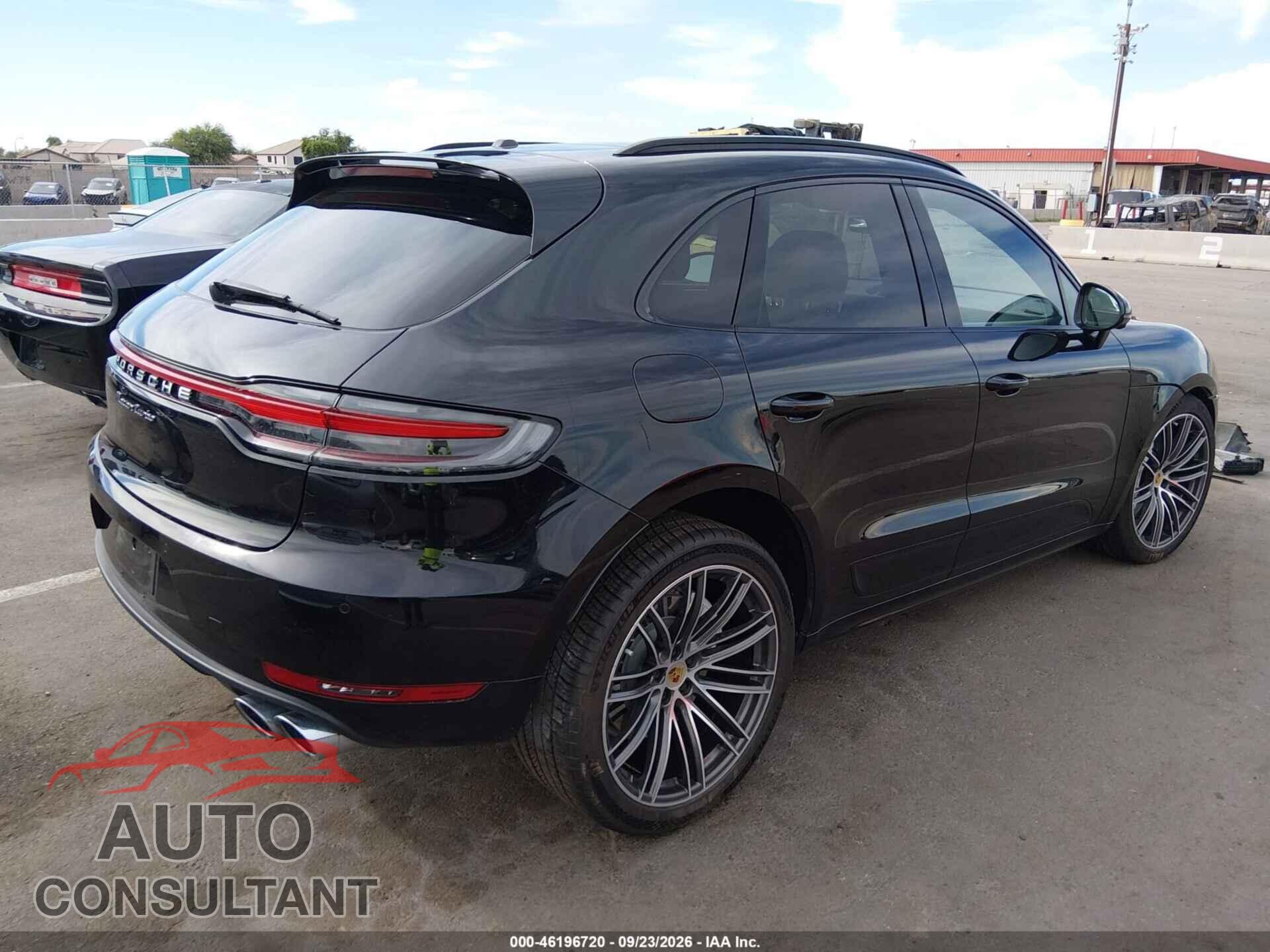 PORSCHE MACAN 2021 - WP1AF2A59MLB60423