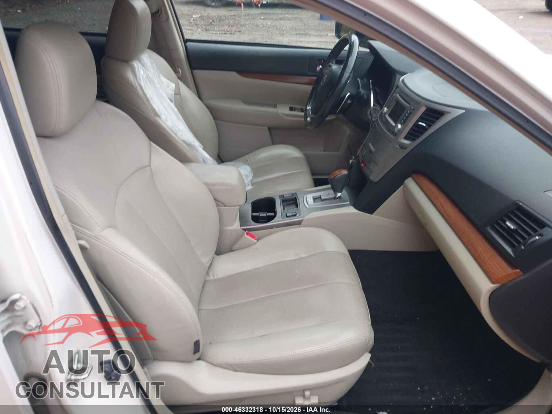 SUBARU OUTBACK 2014 - 4S4BRBLC4E3255624