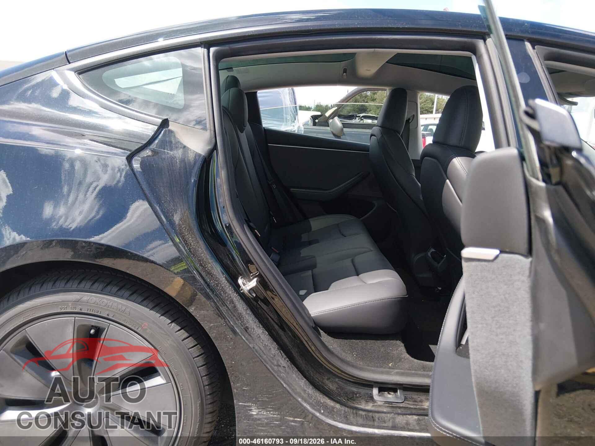 TESLA MODEL 3 2024 - 5YJ3E1EA2RF726656