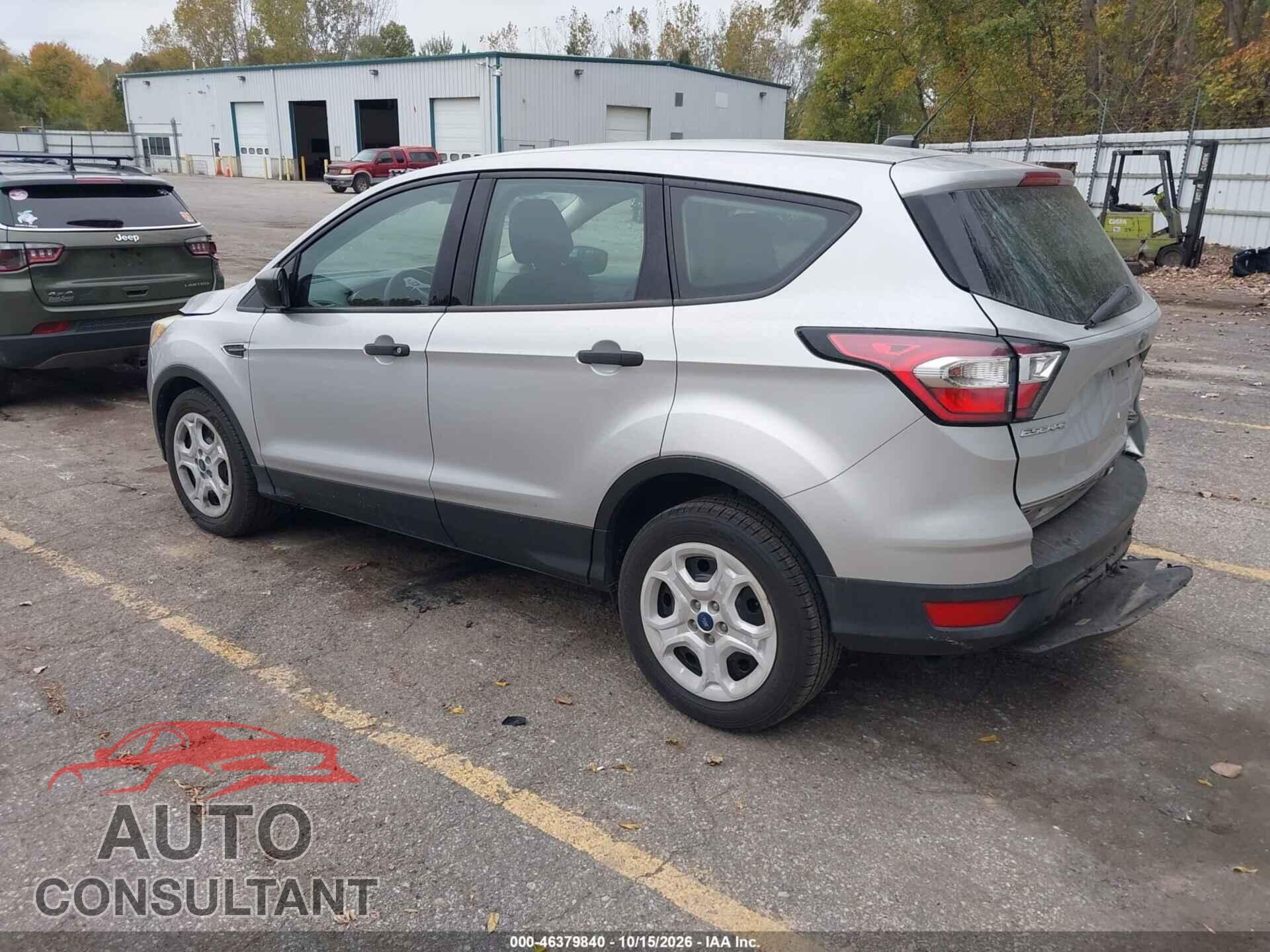 FORD ESCAPE 2017 - 1FMCU0F75HUE52211
