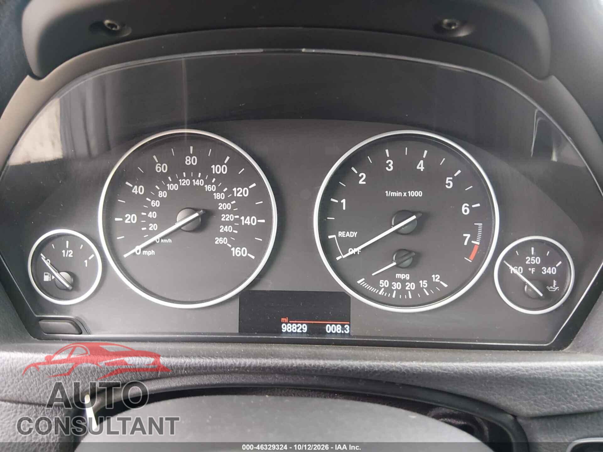 BMW 320I 2017 - WBA8E1G36HNU18018