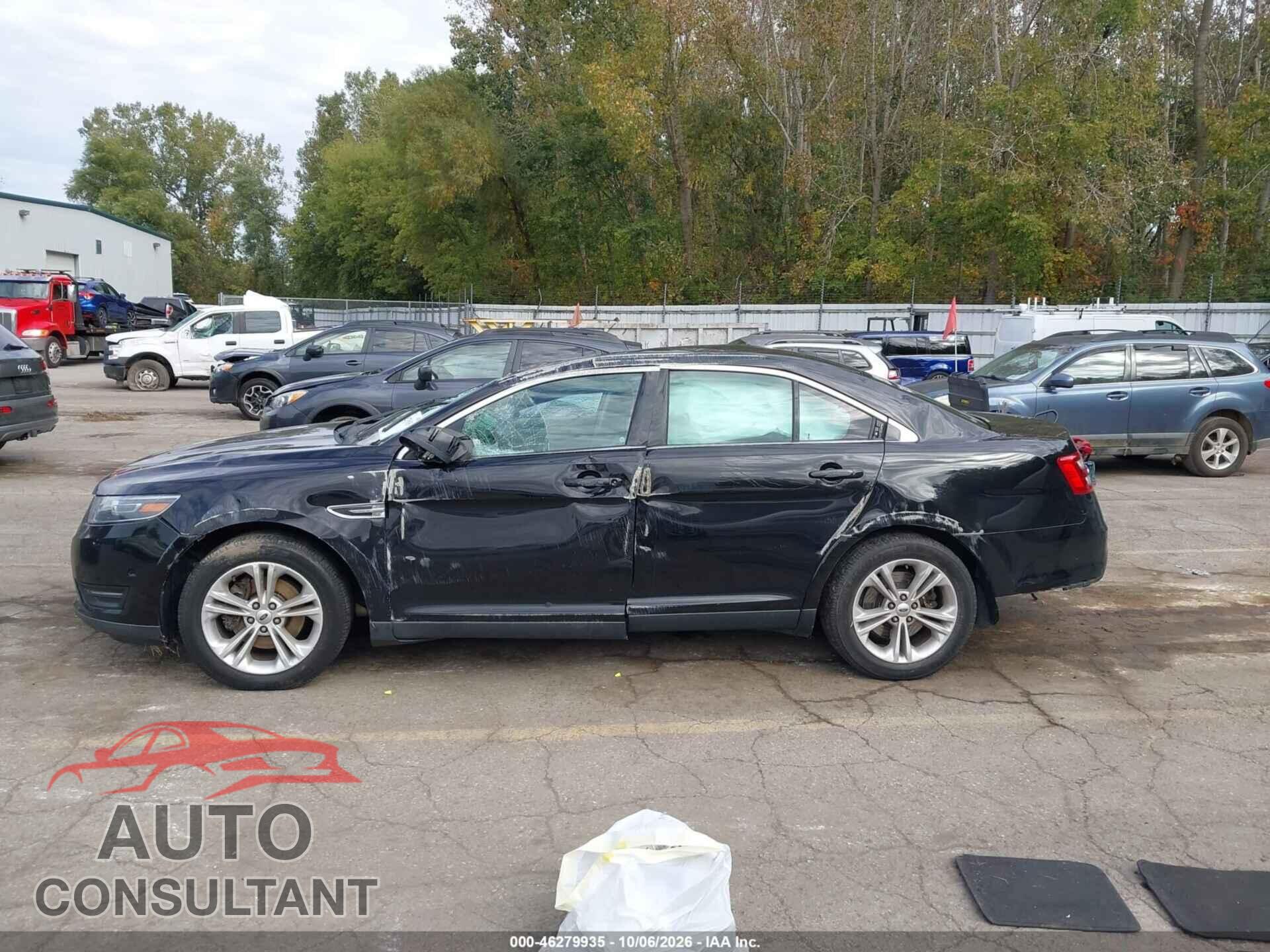 FORD TAURUS 2016 - 1FAHP2E84GG111697