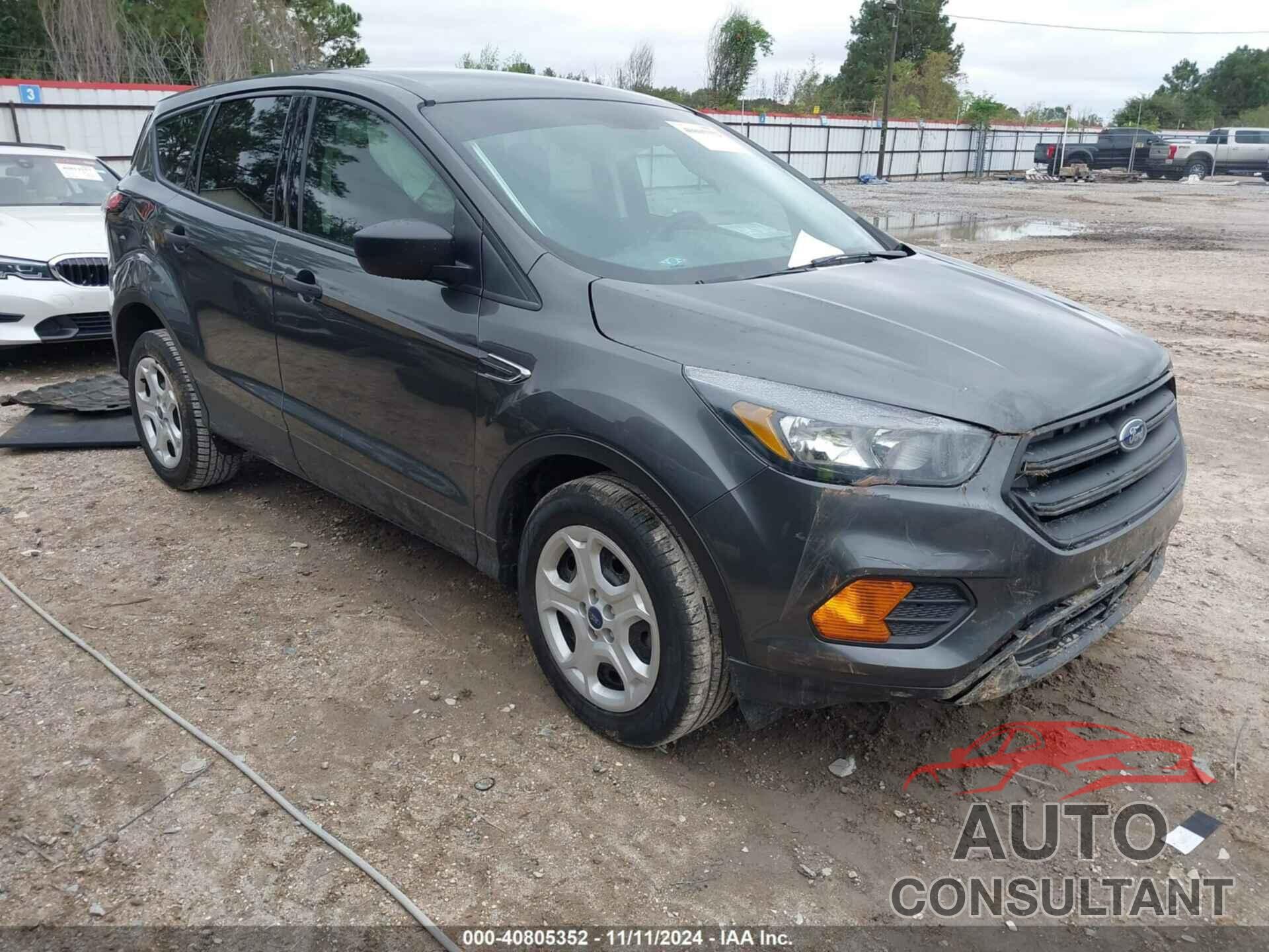 FORD ESCAPE 2018 - 1FMCU0F74JUA33319