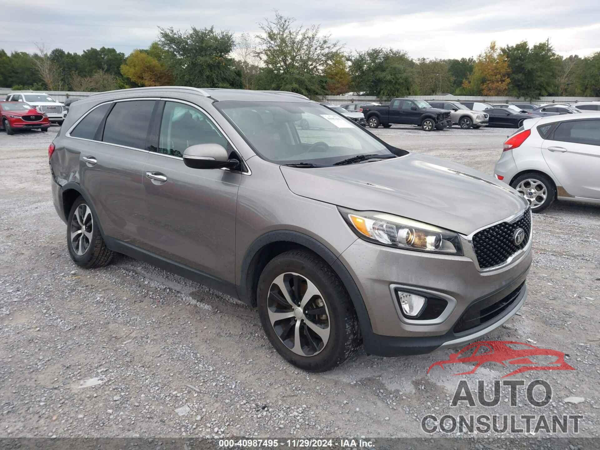 KIA SORENTO 2018 - 5XYPH4A59JG420358