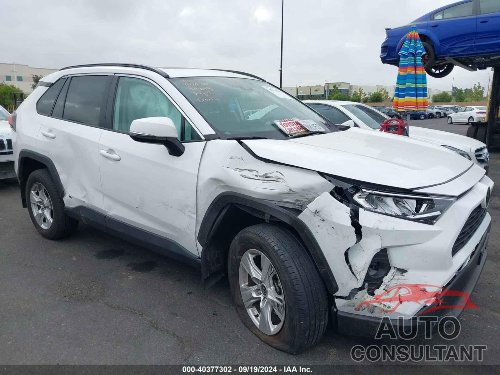 TOYOTA RAV4 2021 - 2T3W1RFV6MC144380