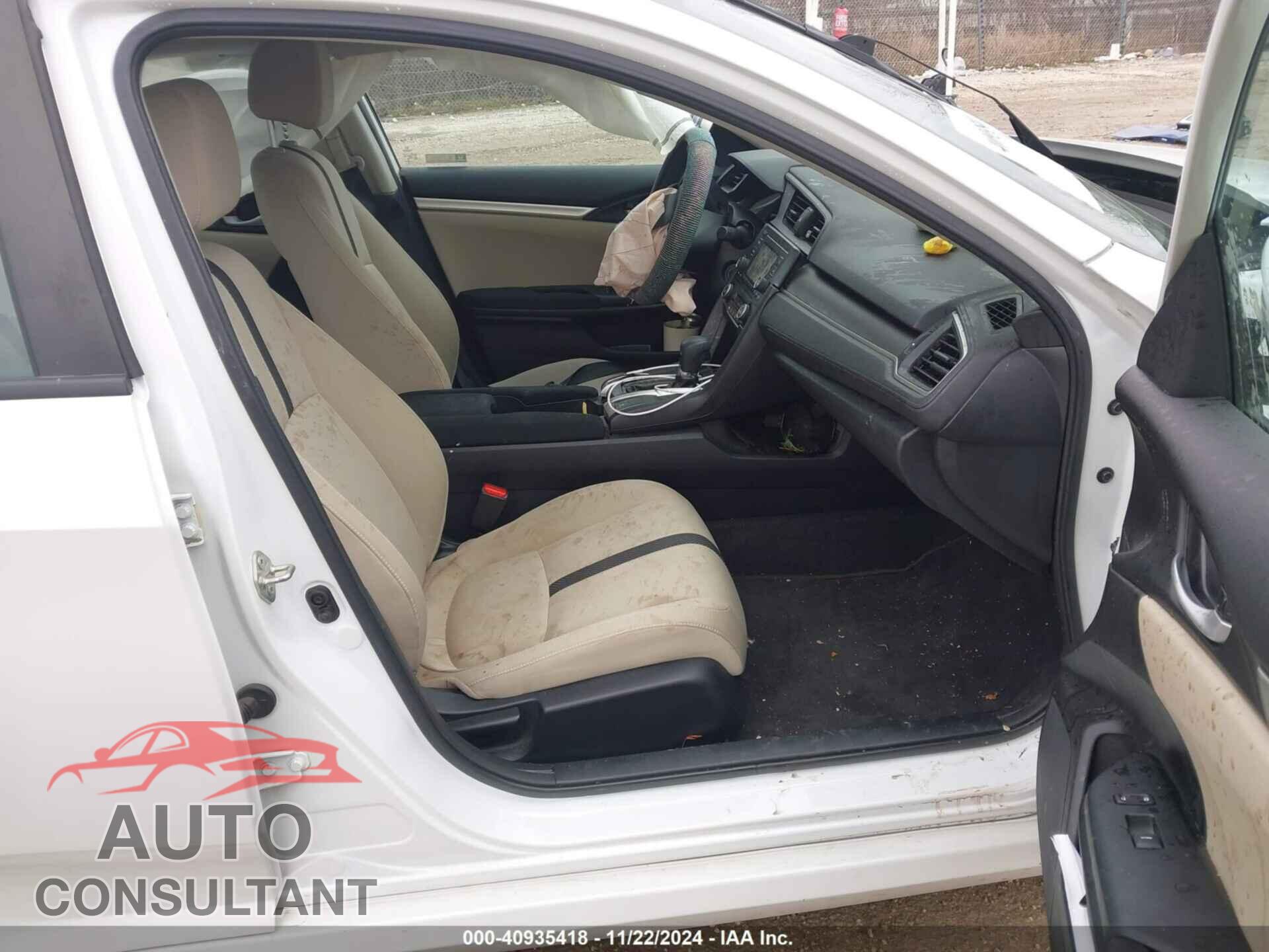 HONDA CIVIC 2019 - 2HGFC2F67KH558761