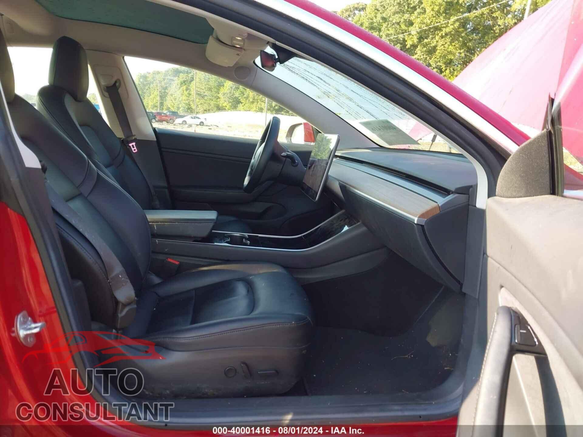 TESLA MODEL 3 2018 - 5YJ3E1EA8JF003592