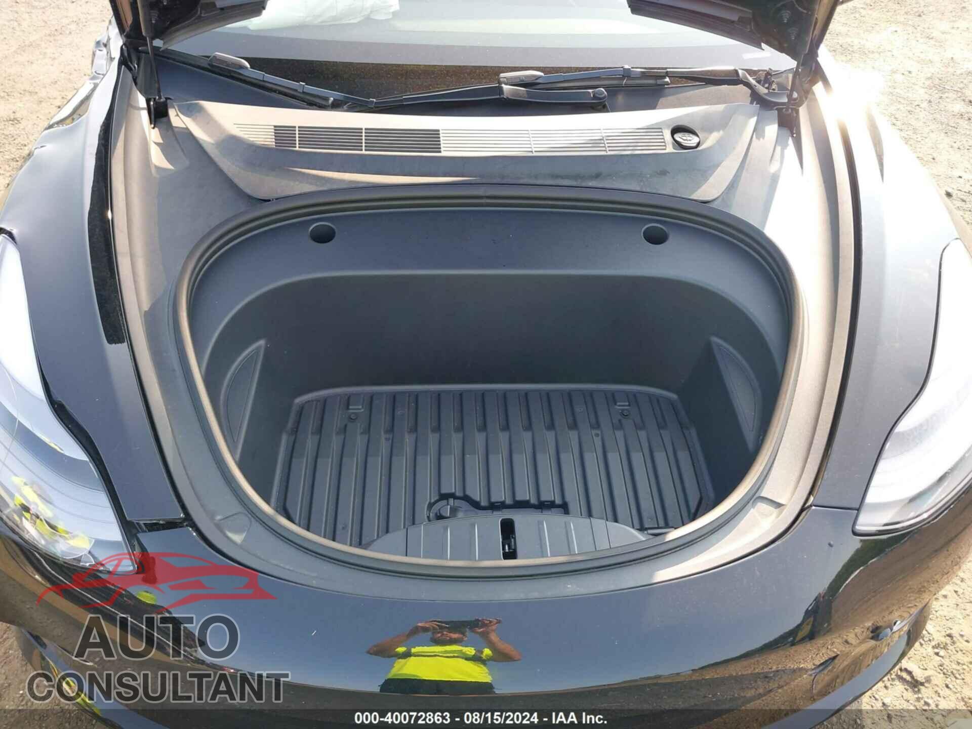 TESLA MODEL 3 2023 - 5YJ3E1EA3PF476115