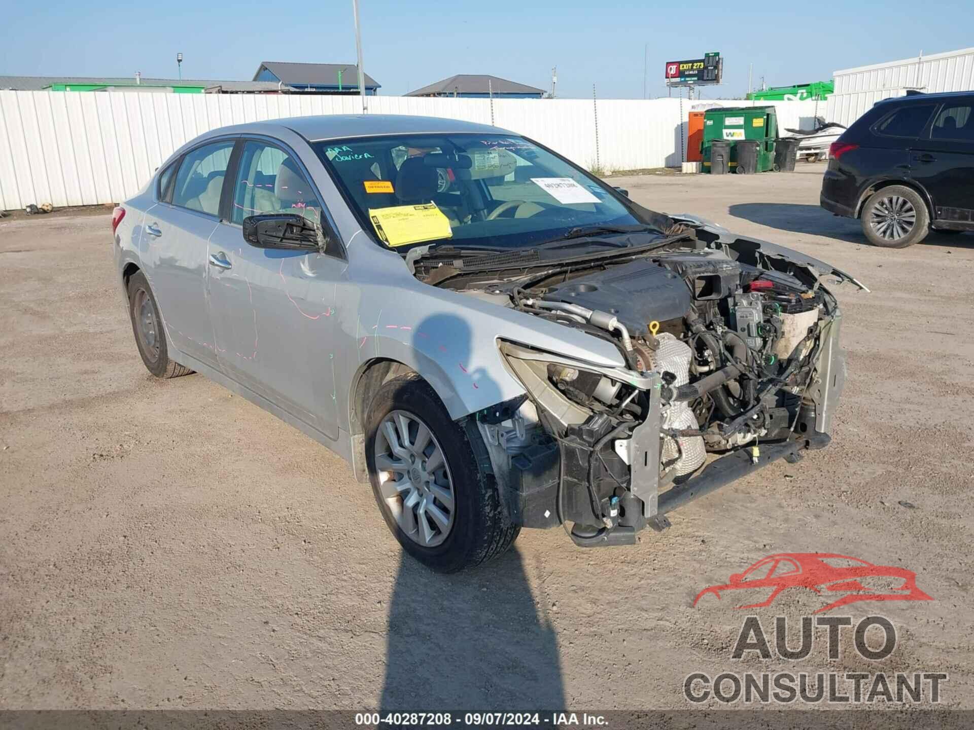NISSAN ALTIMA 2017 - 1N4AL3AP2HN311801