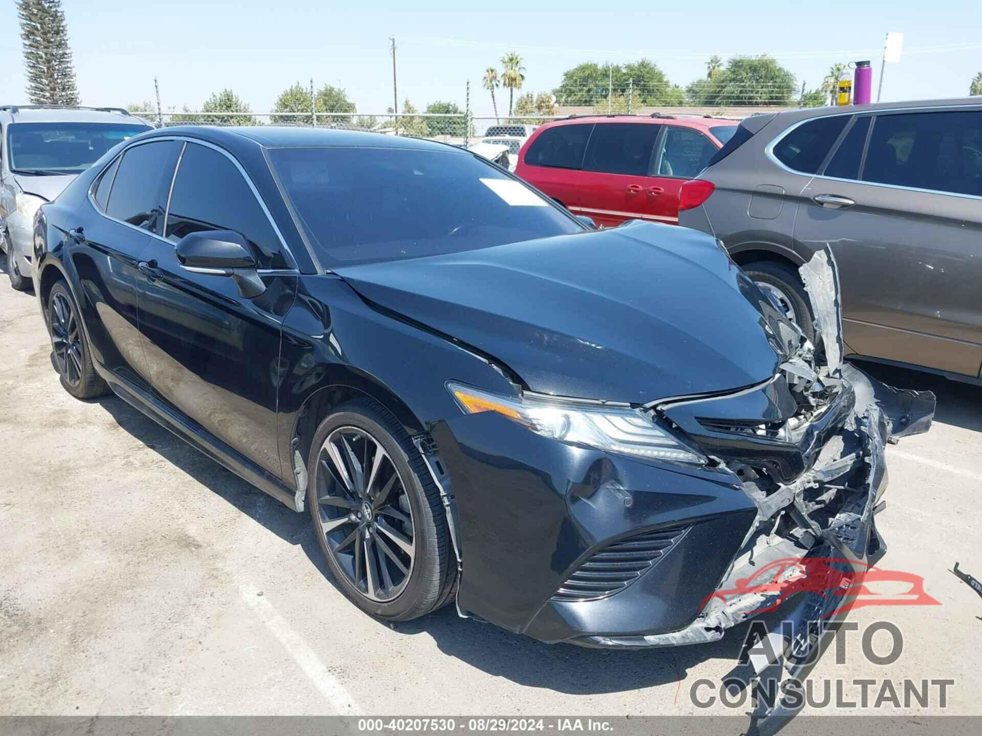 TOYOTA CAMRY 2018 - 4T1B61HK2JU147655