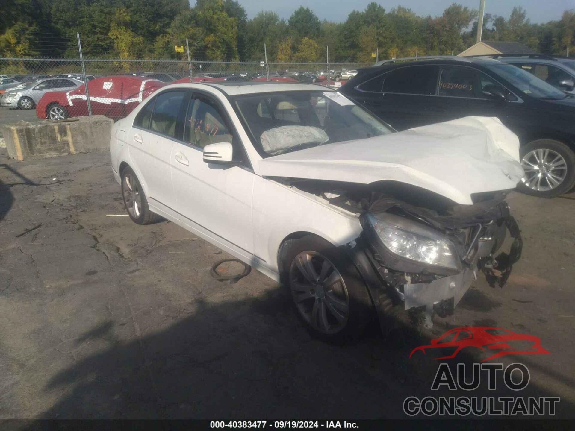 MERCEDES-BENZ C 300 2011 - WDDGF5EB8BR176724
