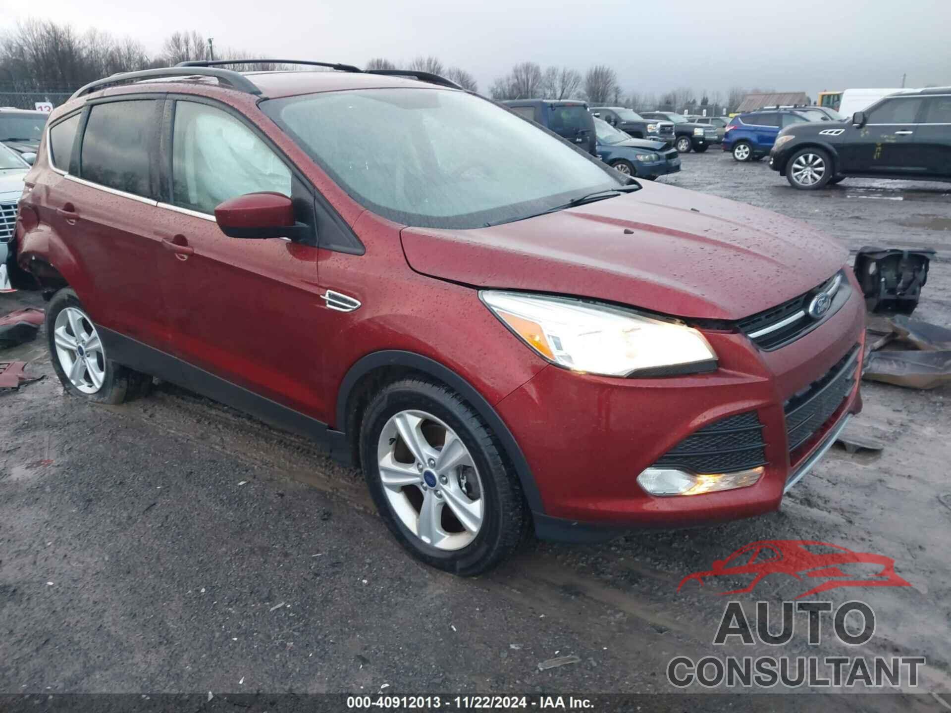 FORD ESCAPE 2015 - 1FMCU9GX9FUC19352