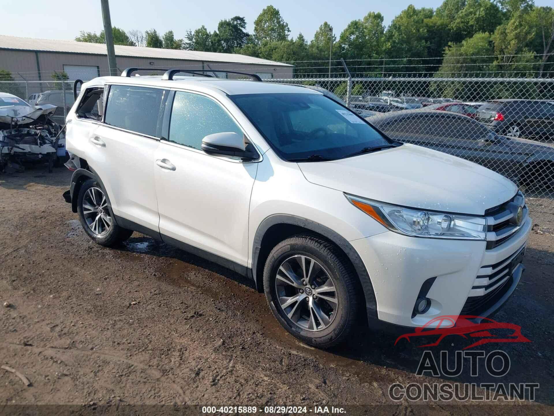 TOYOTA HIGHLANDER 2019 - 5TDBZRFH2KS969234